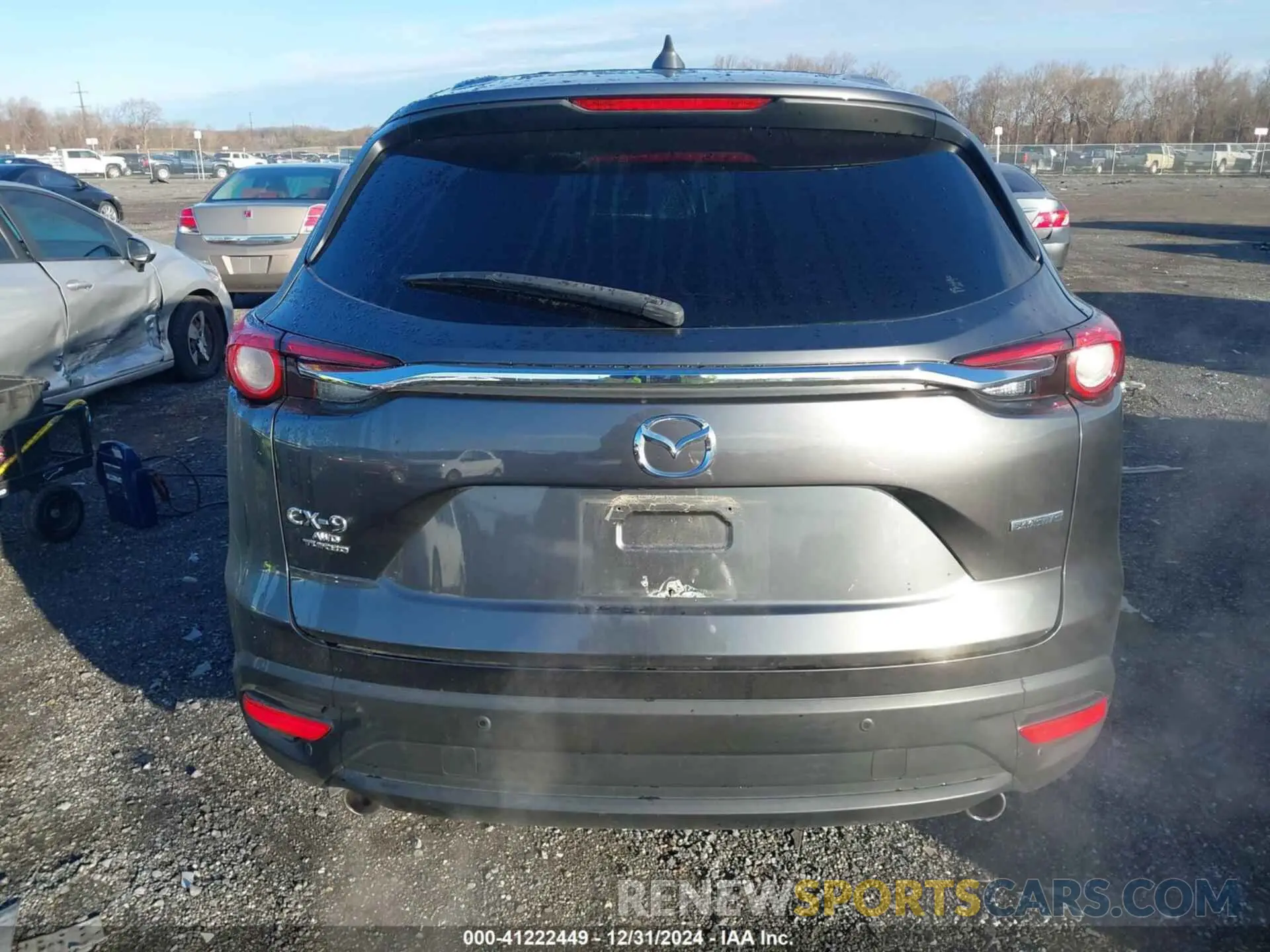 17 Photograph of a damaged car JM3TCBCYXN0605336 MAZDA CX-9 2022