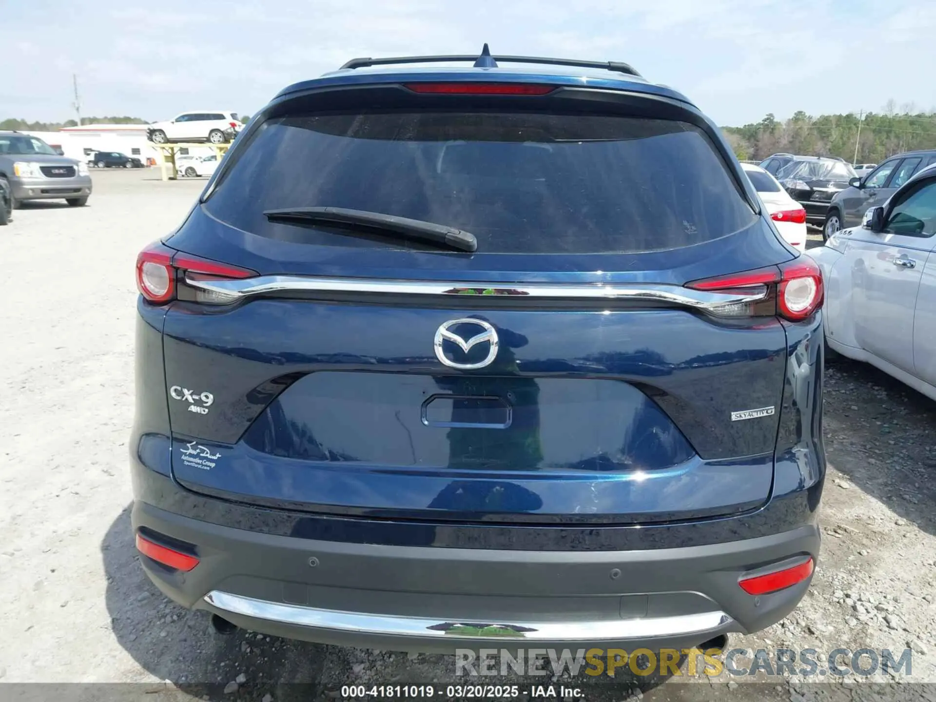 17 Photograph of a damaged car JM3TCBDY0N0625223 MAZDA CX-9 2022
