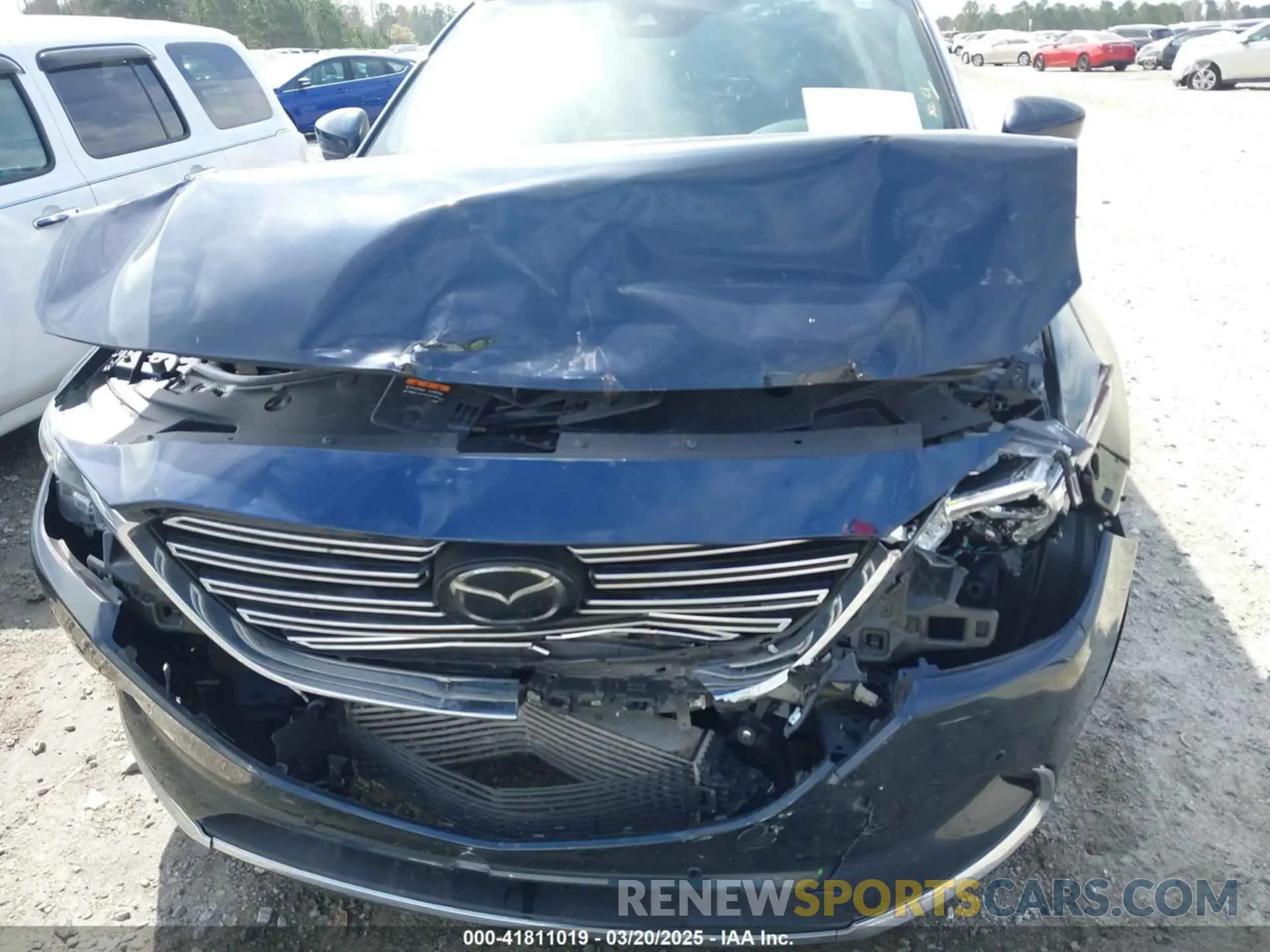 19 Photograph of a damaged car JM3TCBDY0N0625223 MAZDA CX-9 2022
