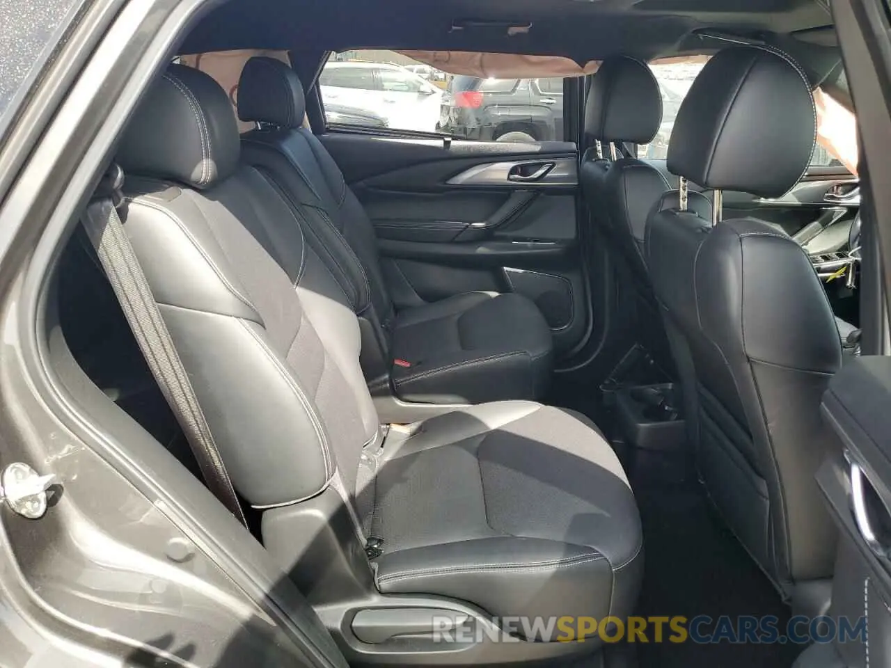 11 Photograph of a damaged car JM3TCBDY2N0616152 MAZDA CX-9 2022