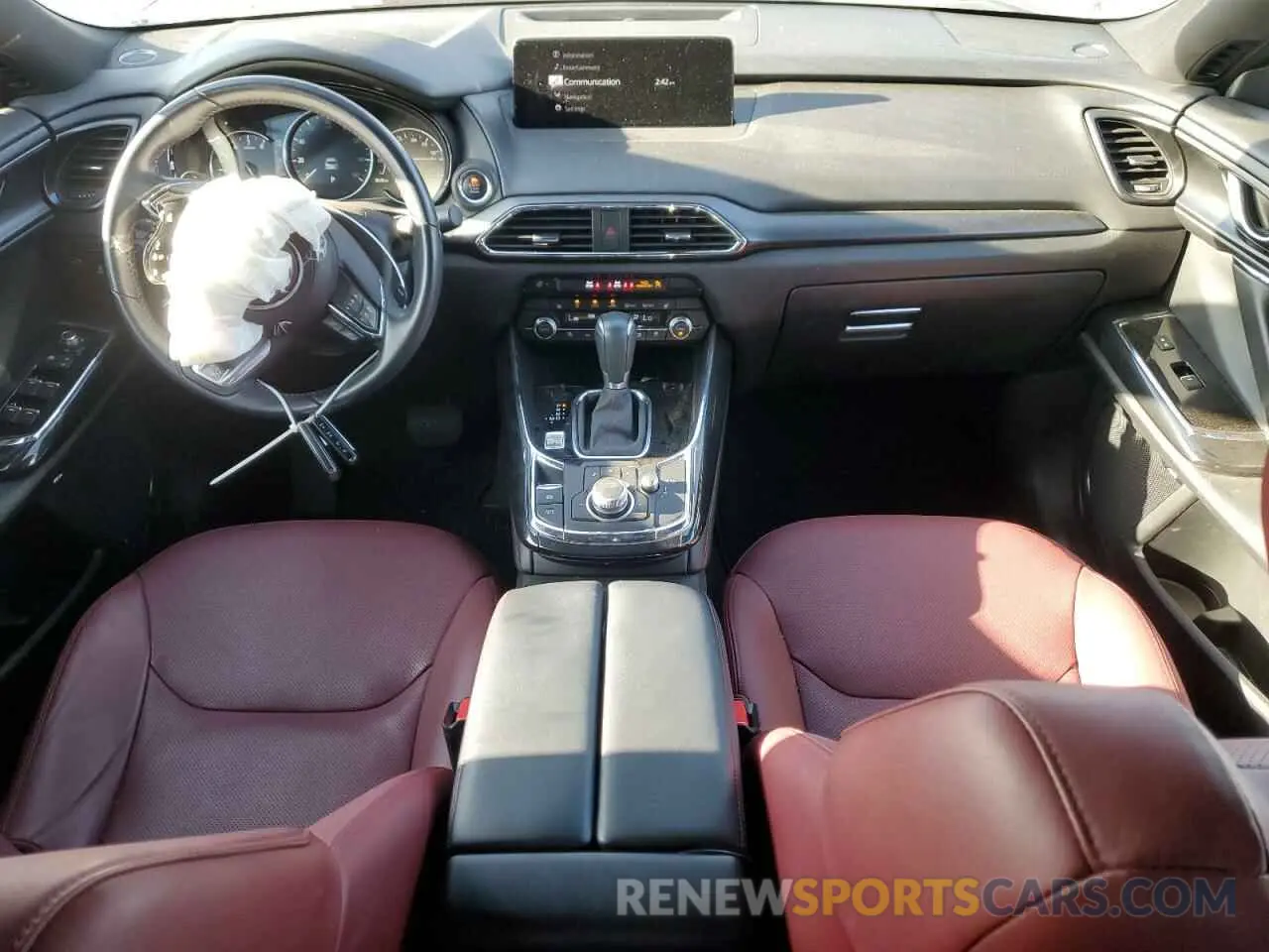 8 Photograph of a damaged car JM3TCBDY5N0625931 MAZDA CX-9 2022