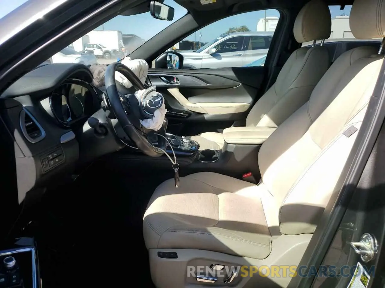 7 Photograph of a damaged car JM3TCBDY8N0613577 MAZDA CX-9 2022