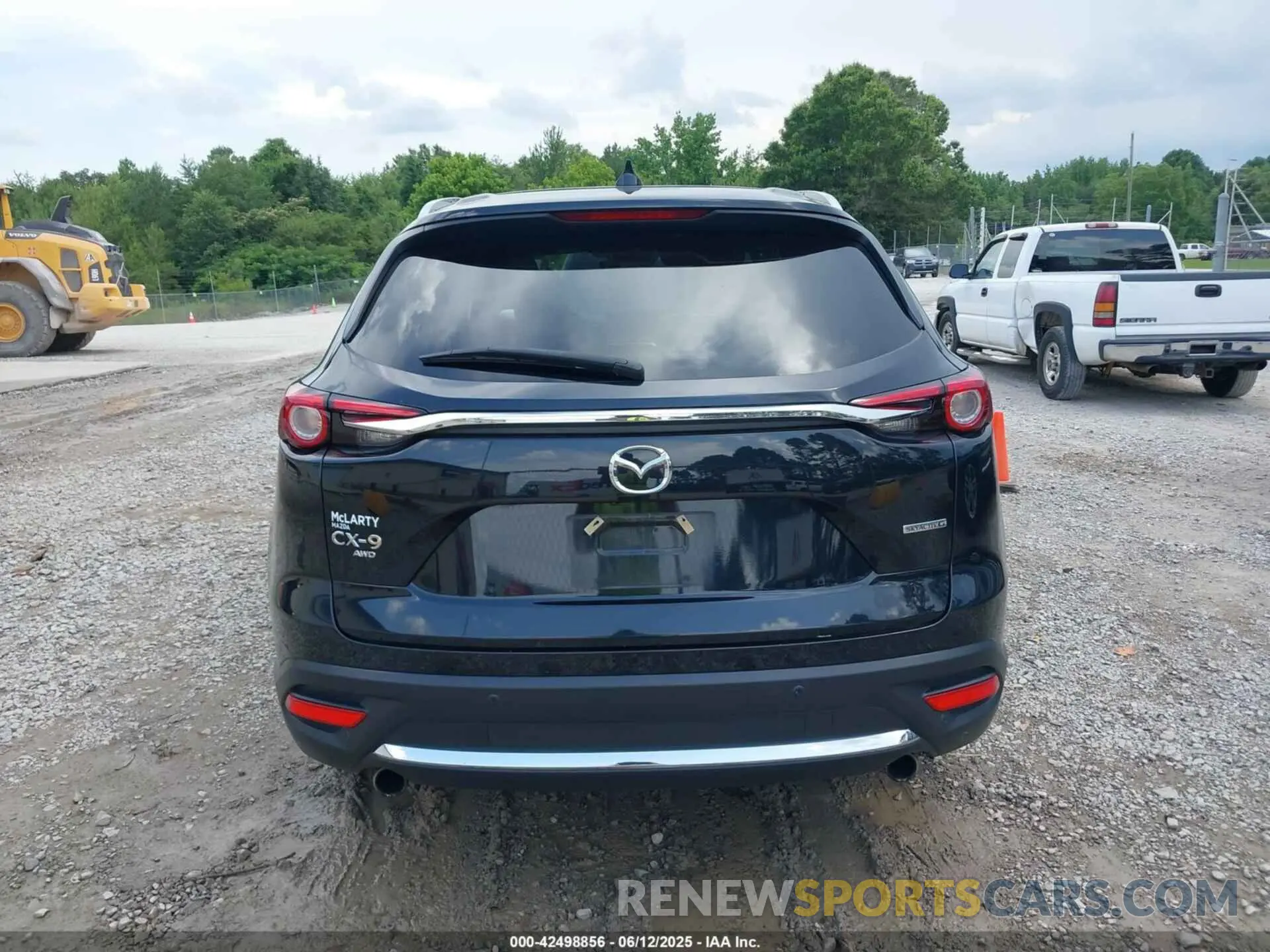 16 Photograph of a damaged car JM3TCBDYXN0627657 MAZDA CX-9 2022