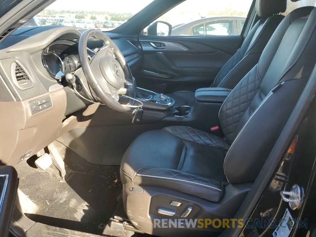 7 Photograph of a damaged car JM3TCBEY5N0619688 MAZDA CX-9 2022