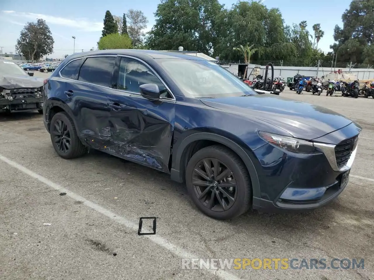 4 Photograph of a damaged car JM3TCBAY1P0649490 MAZDA CX-9 2023