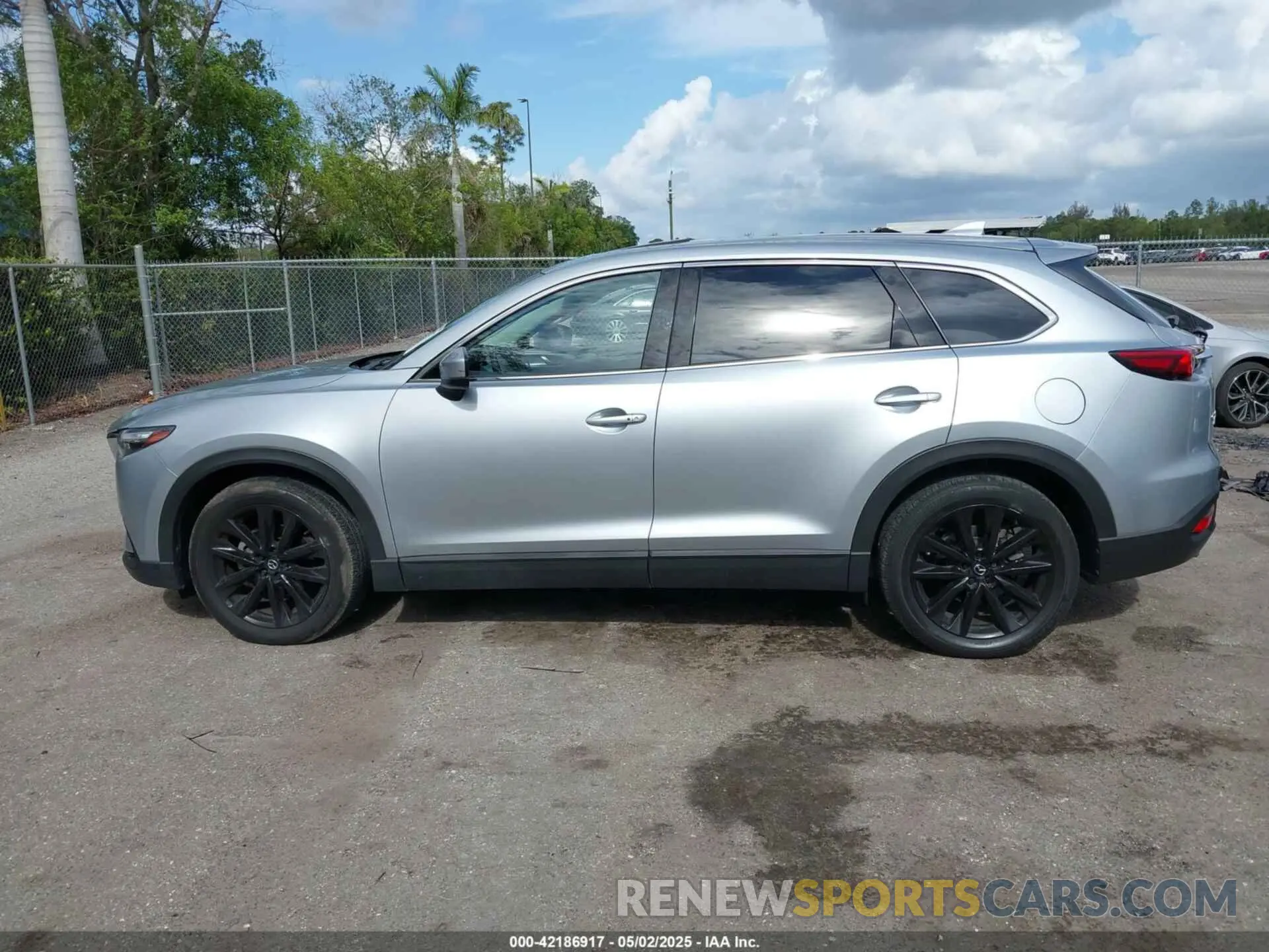 14 Photograph of a damaged car JM3TCBAY7P0652913 MAZDA CX-9 2023