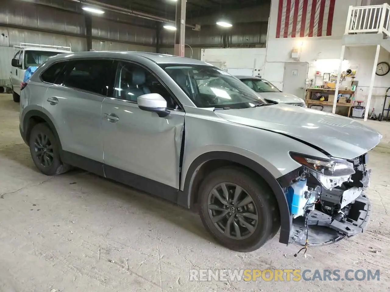 4 Photograph of a damaged car JM3TCBCY3P0658236 MAZDA CX-9 2023