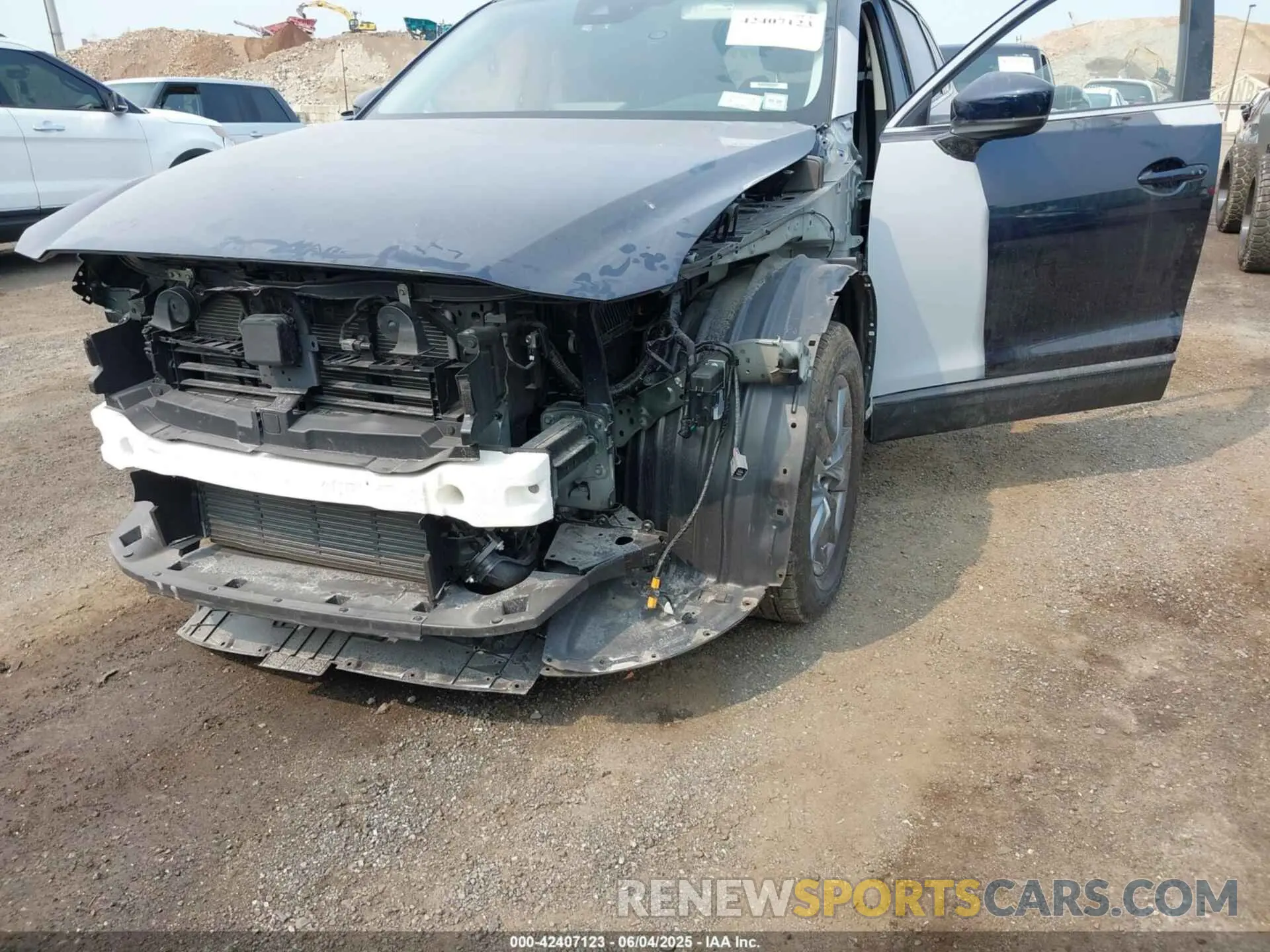 17 Photograph of a damaged car JM3TCBCY6P0642838 MAZDA CX-9 2023