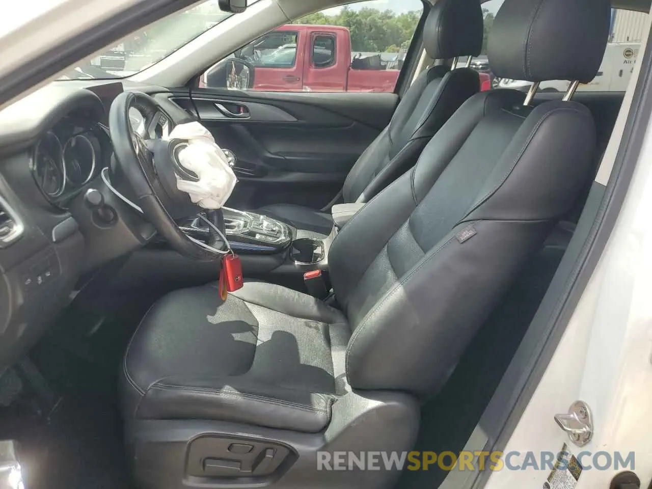 7 Photograph of a damaged car JM3TCBCY6P0647537 MAZDA CX-9 2023