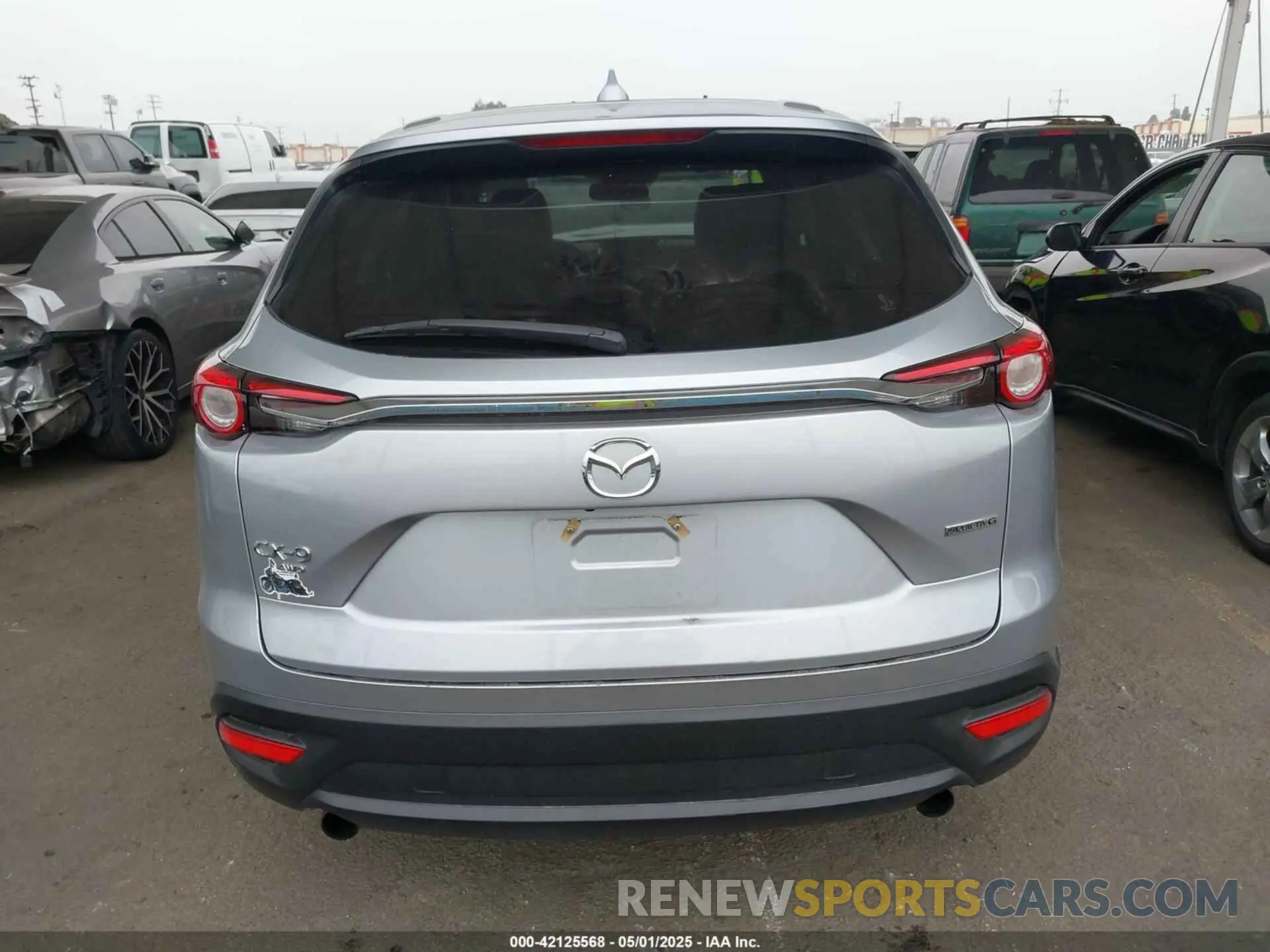 16 Photograph of a damaged car JM3TCBCY6P0657078 MAZDA CX-9 2023