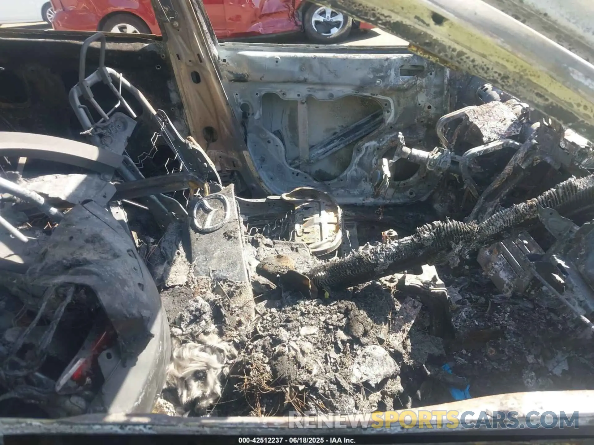 5 Photograph of a damaged car JM3TCBCY9P0655633 MAZDA CX-9 2023