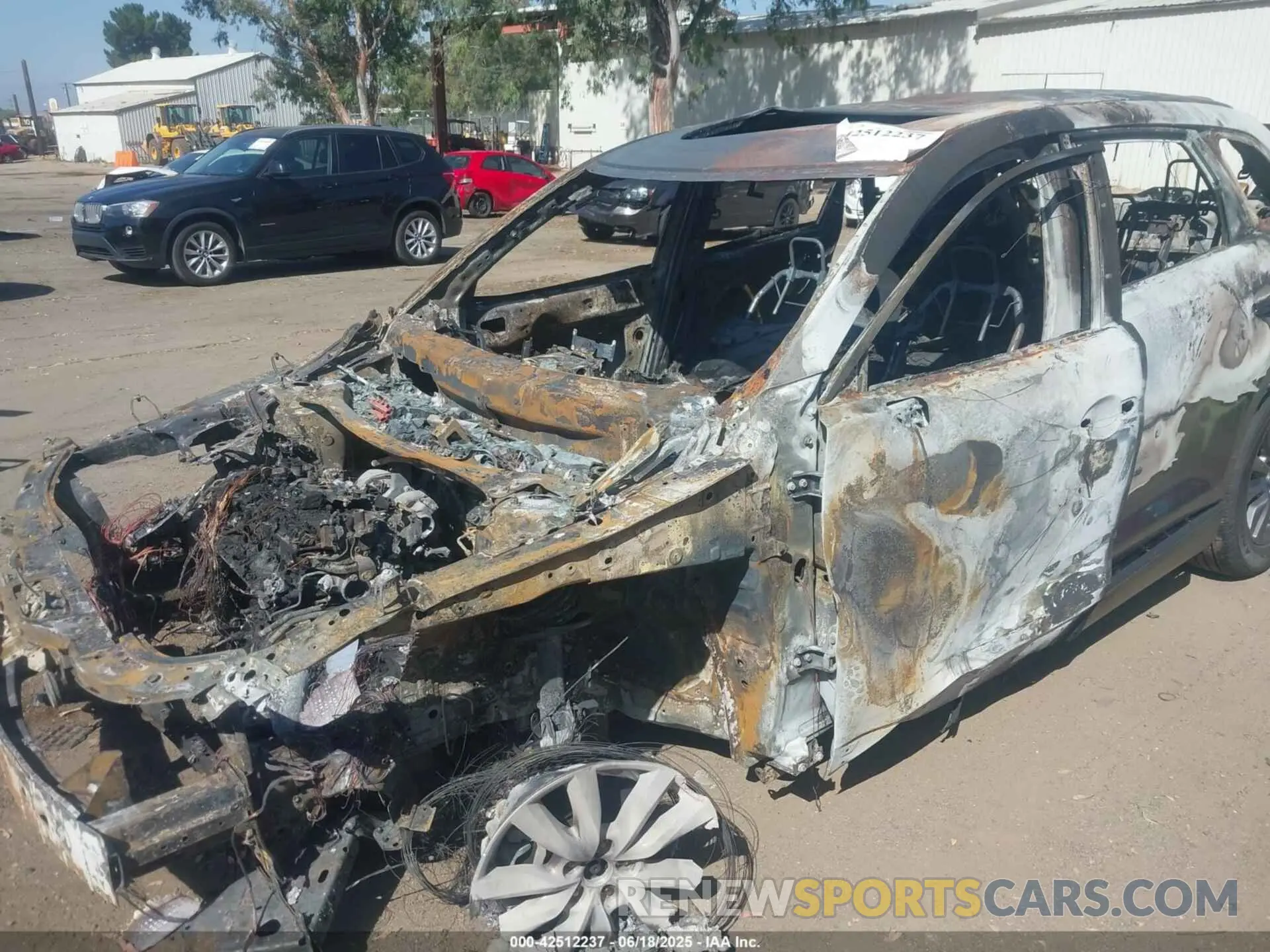 6 Photograph of a damaged car JM3TCBCY9P0655633 MAZDA CX-9 2023