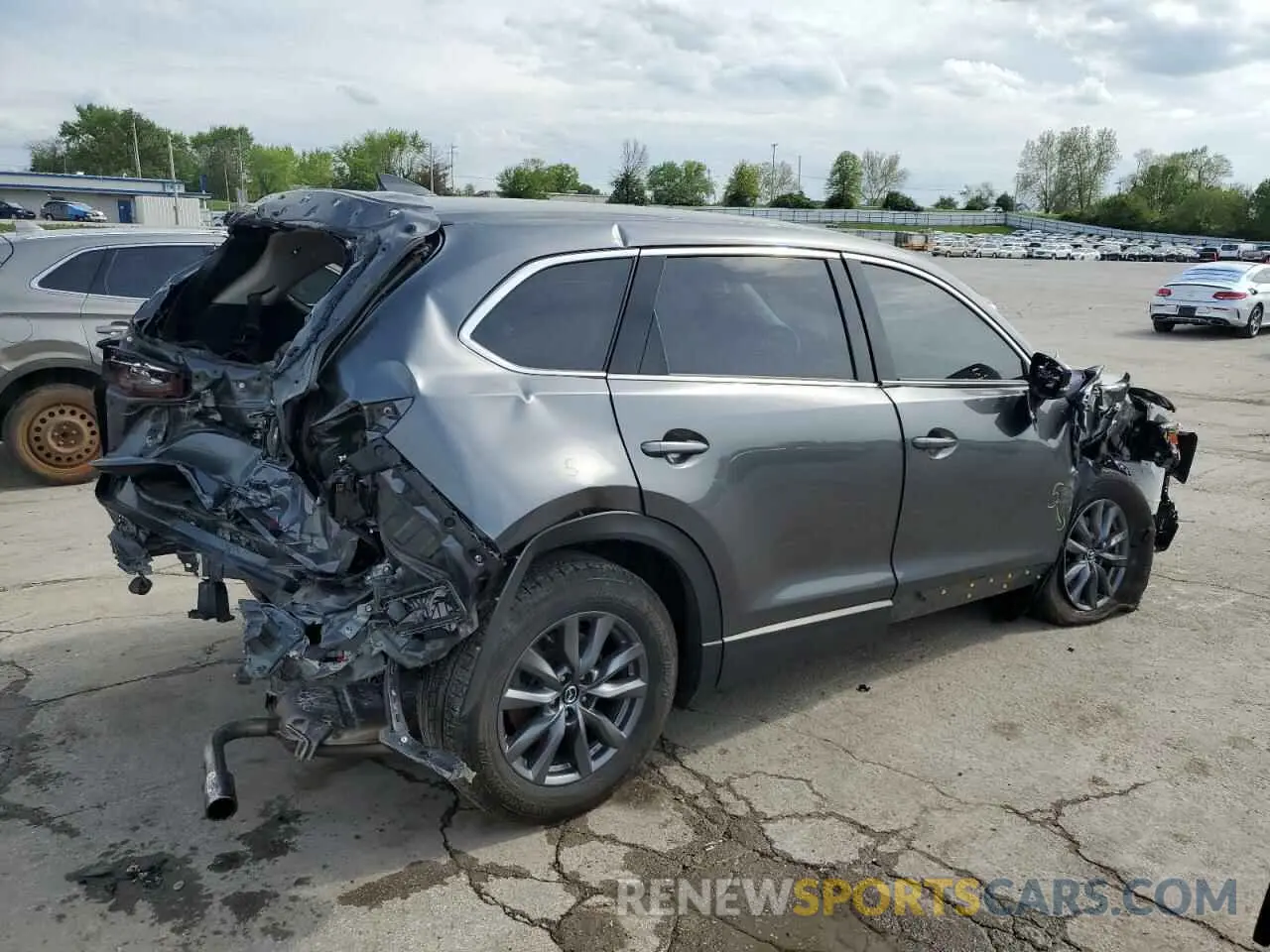 3 Photograph of a damaged car JM3TCBCYXP0642793 MAZDA CX-9 2023