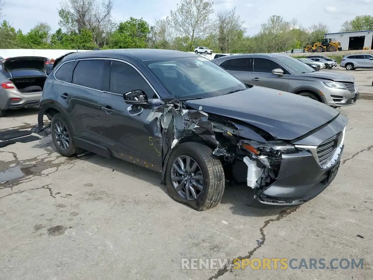 4 Photograph of a damaged car JM3TCBCYXP0642793 MAZDA CX-9 2023