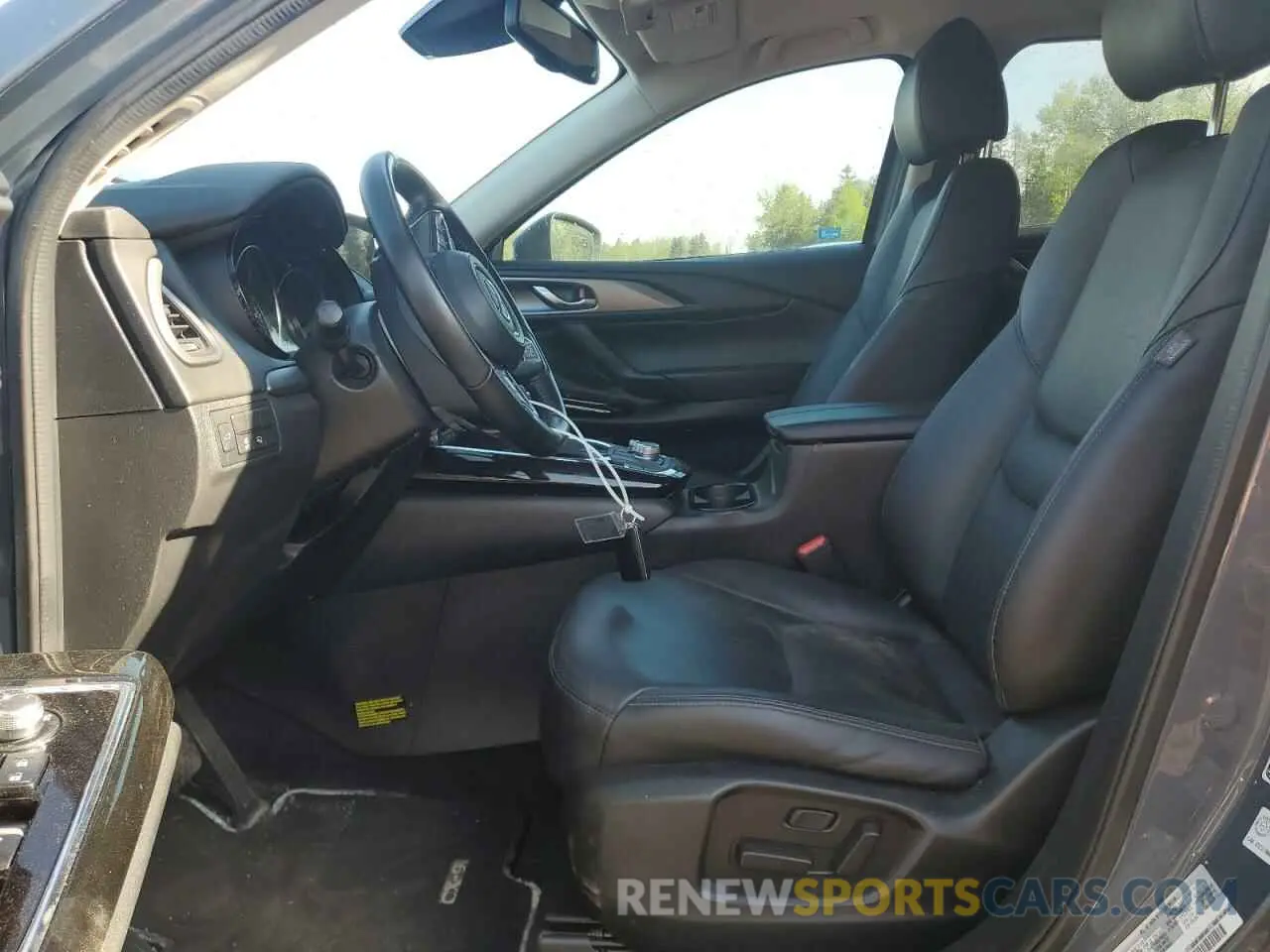 7 Photograph of a damaged car JM3TCBCYXP0650893 MAZDA CX-9 2023