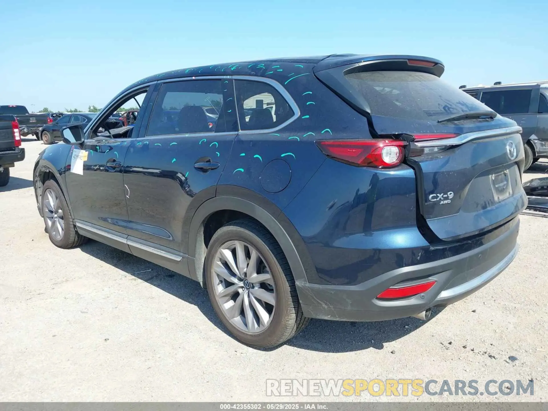 3 Photograph of a damaged car JM3TCBDY0P0634703 MAZDA CX-9 2023