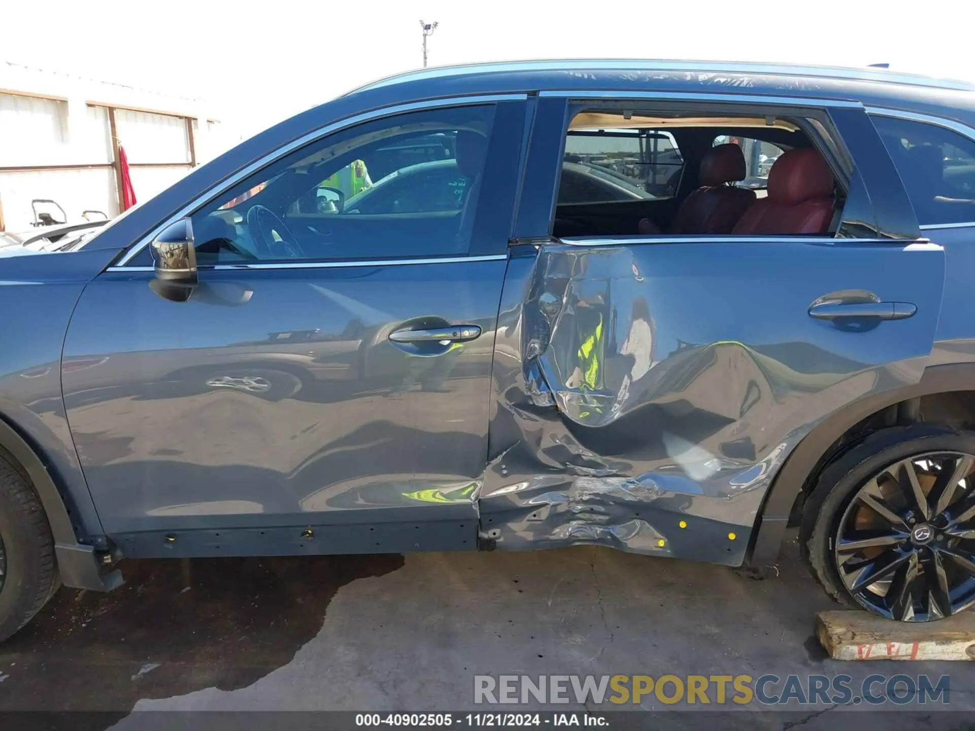 6 Photograph of a damaged car JM3TCBDY1P0630191 MAZDA CX-9 2023