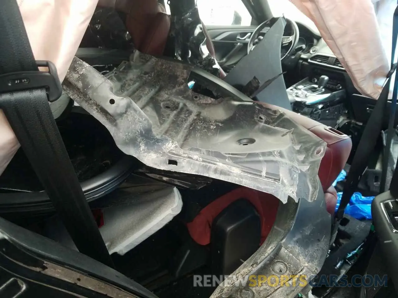11 Photograph of a damaged car JM3TCBDY1P0644673 MAZDA CX-9 2023
