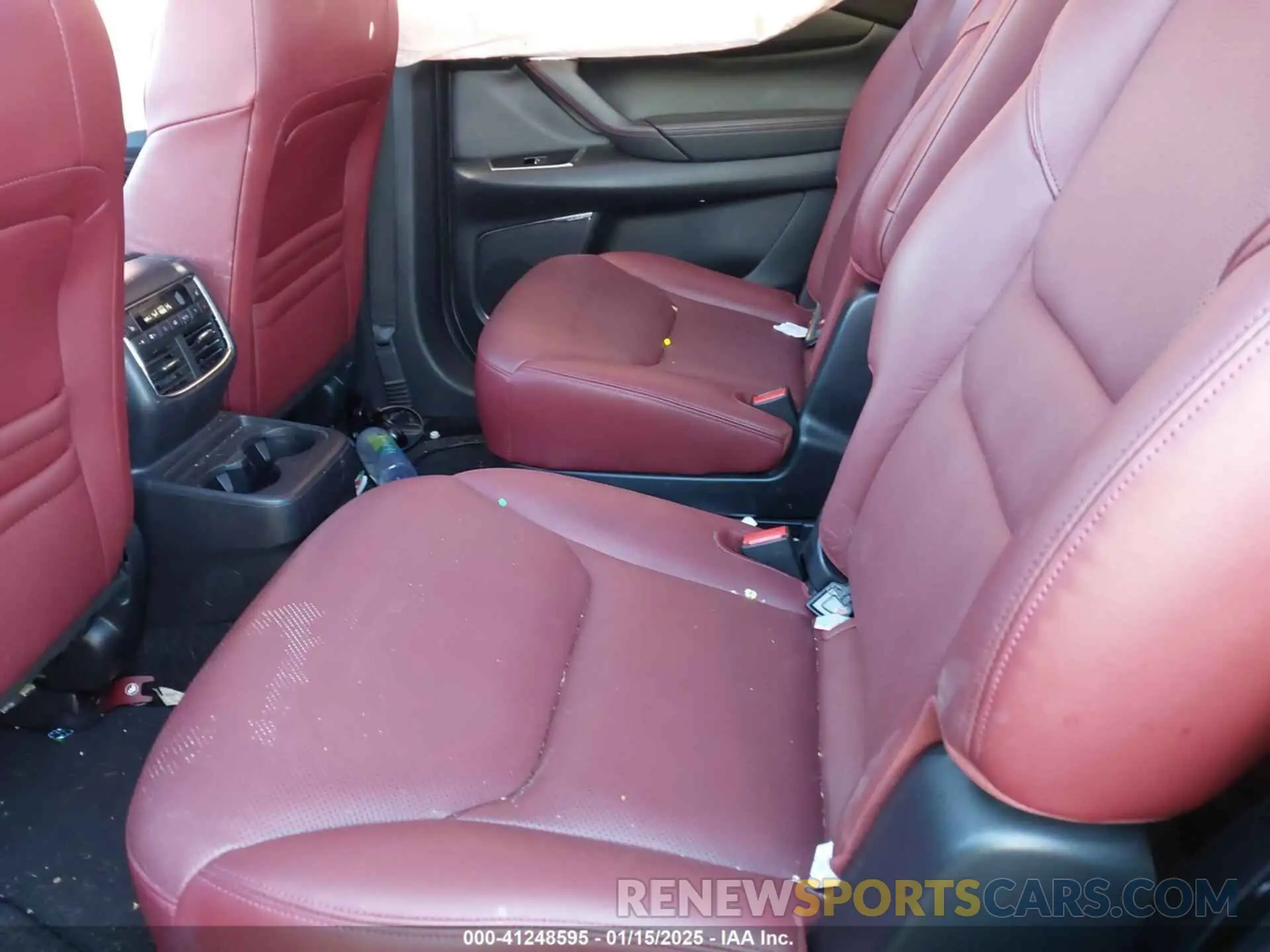 8 Photograph of a damaged car JM3TCBDY4P0647891 MAZDA CX-9 2023