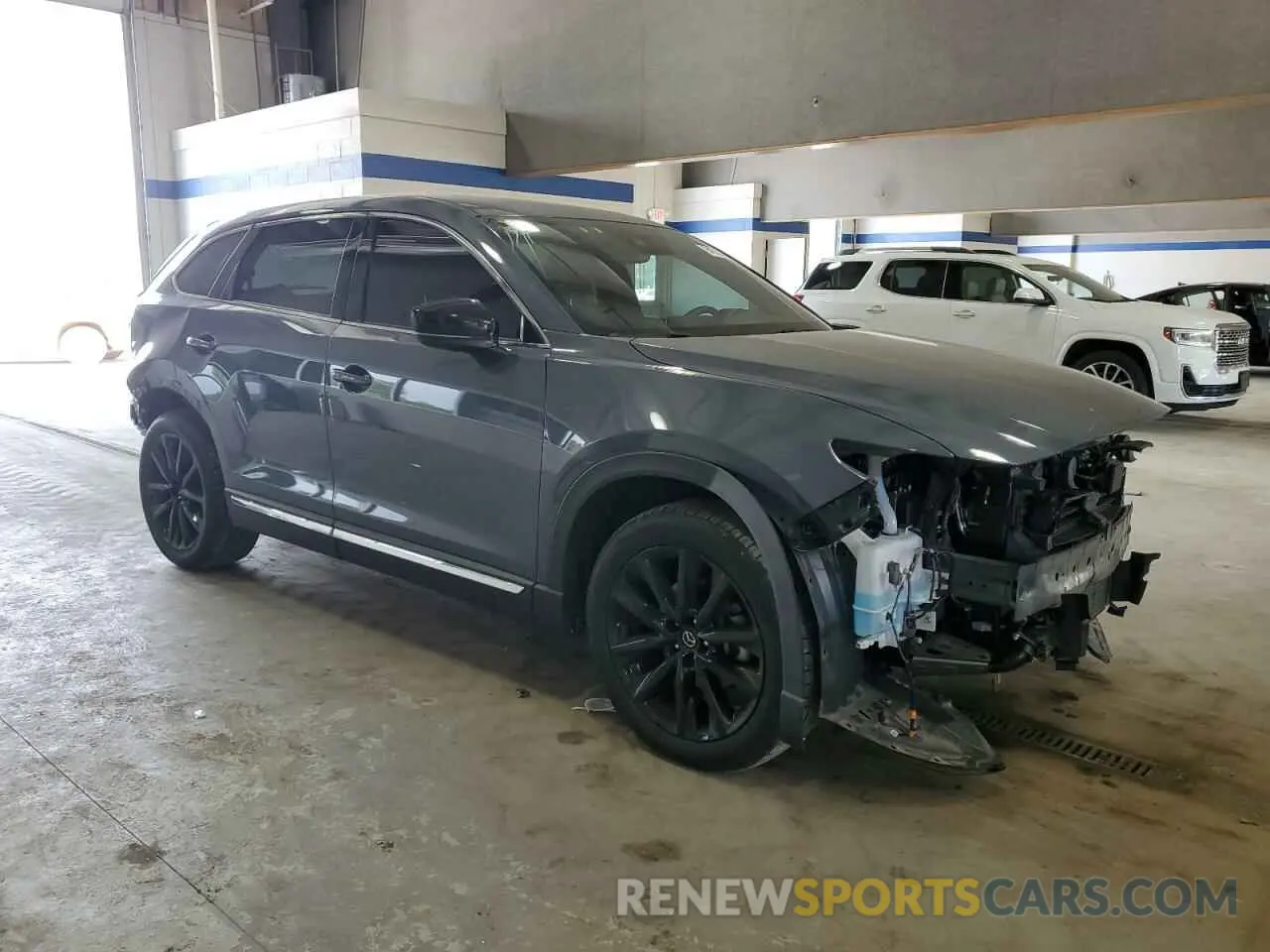 4 Photograph of a damaged car JM3TCBDY9P0631797 MAZDA CX-9 2023