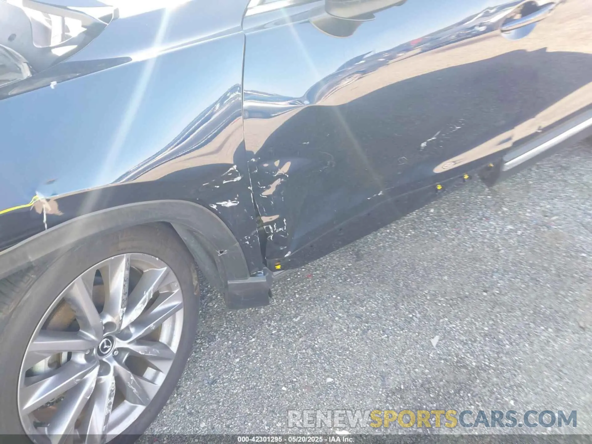 6 Photograph of a damaged car JM3TCBDY9P0633470 MAZDA CX-9 2023