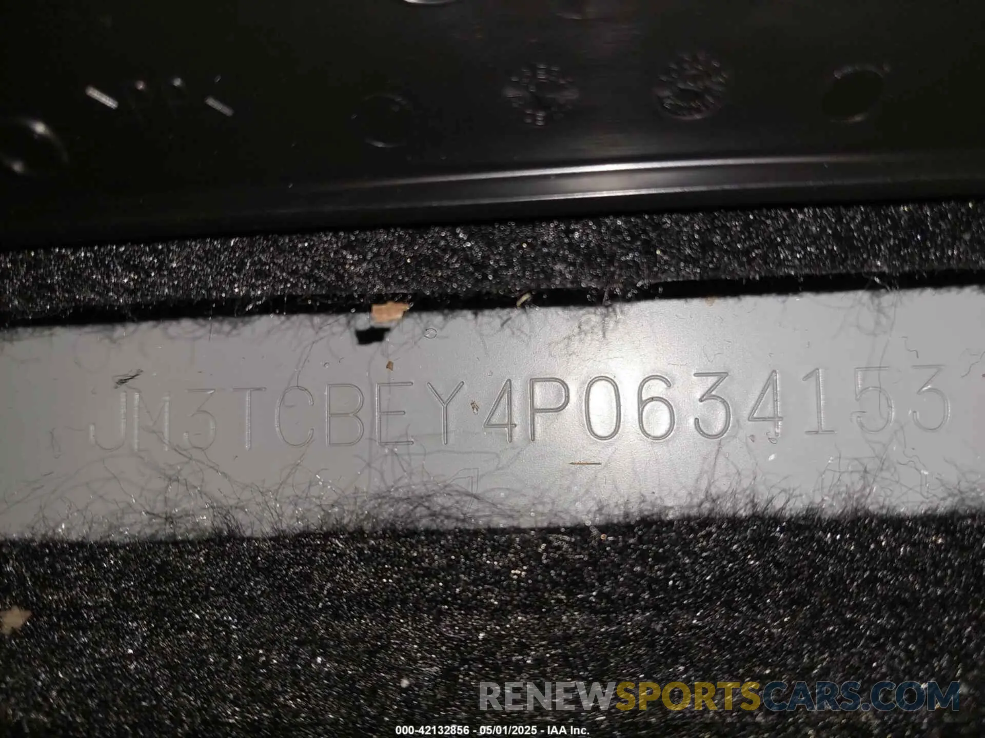 18 Photograph of a damaged car JM3TCBEY4P0634153 MAZDA CX-9 2023