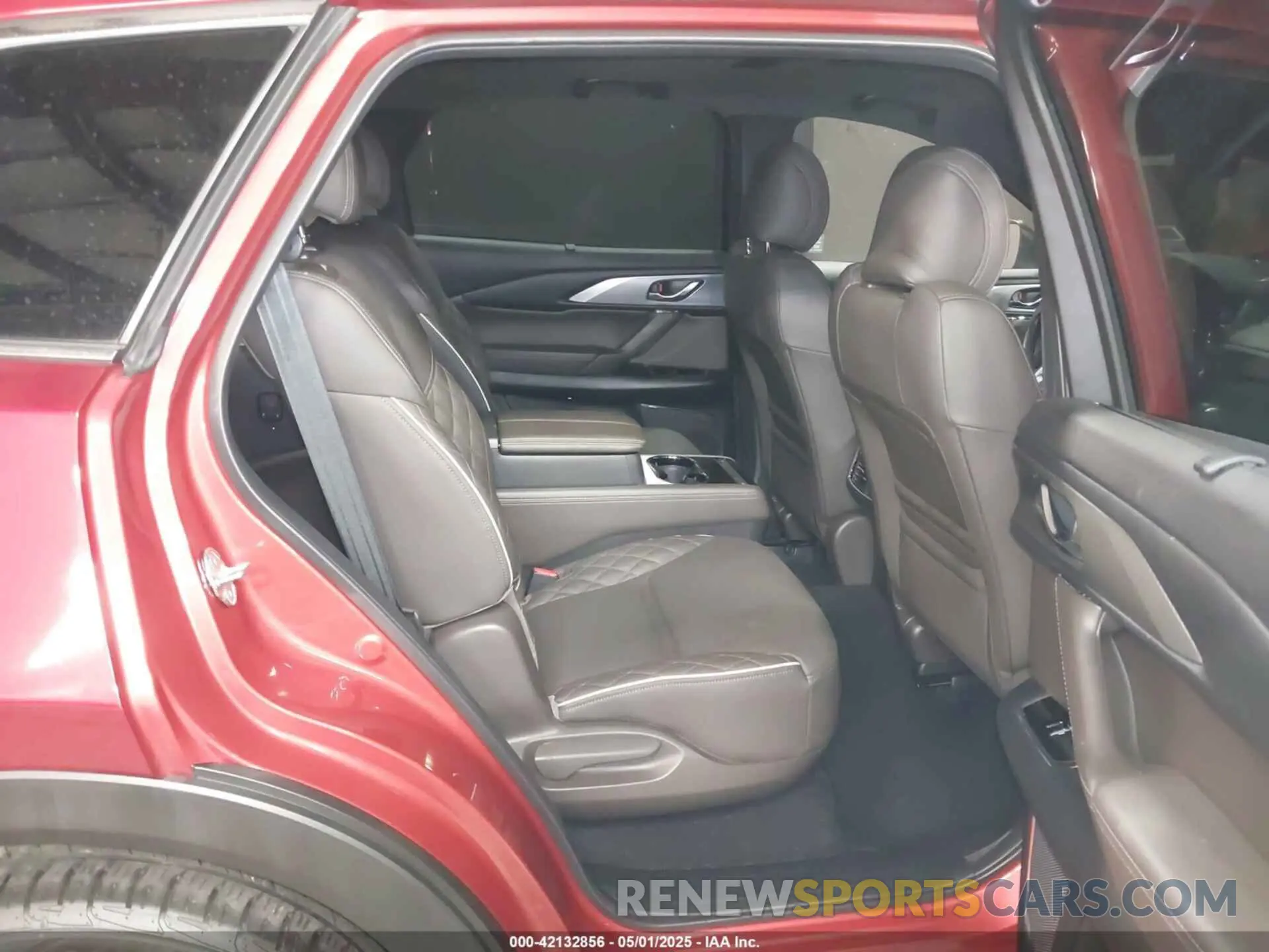 8 Photograph of a damaged car JM3TCBEY4P0634153 MAZDA CX-9 2023