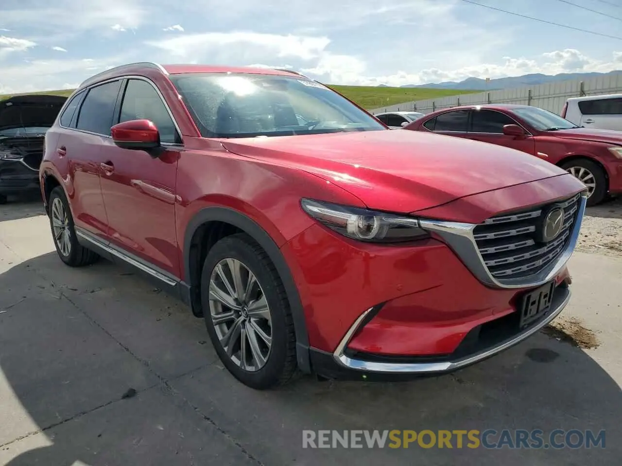 4 Photograph of a damaged car JM3TCBEYXP0639552 MAZDA CX-9 2023