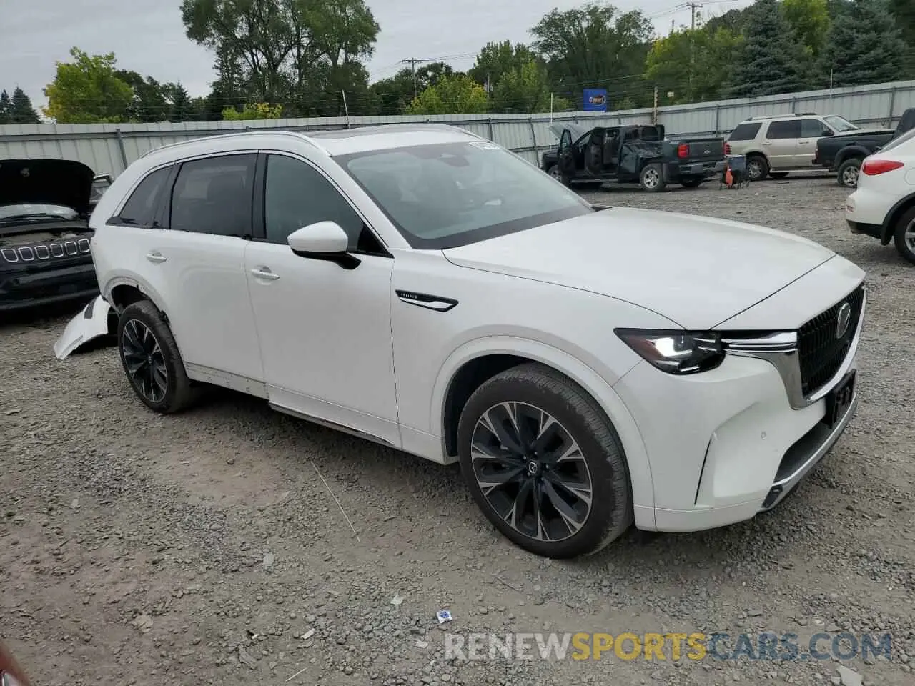4 Photograph of a damaged car JM3KK1HC3R1115570 MAZDA CX-90 2024