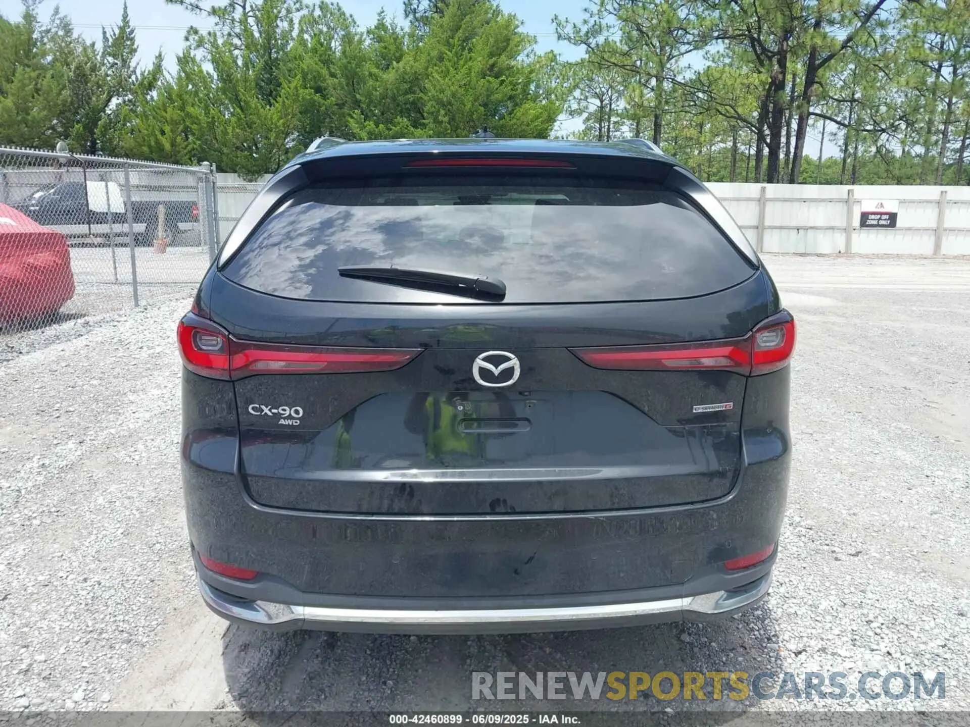 17 Photograph of a damaged car JM3KK1HC5R1147677 MAZDA CX-90 2024