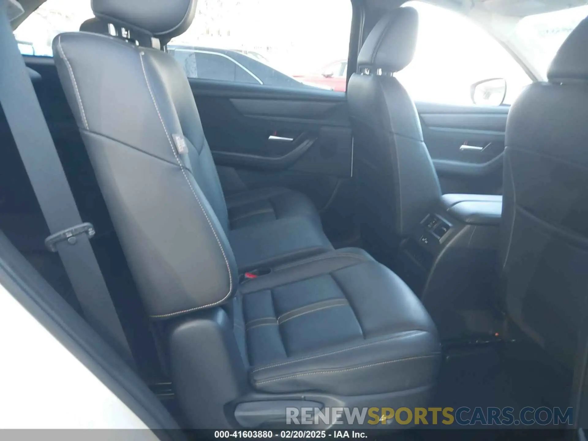 8 Photograph of a damaged car JM3KKAHD2R1118016 MAZDA CX-90 2024
