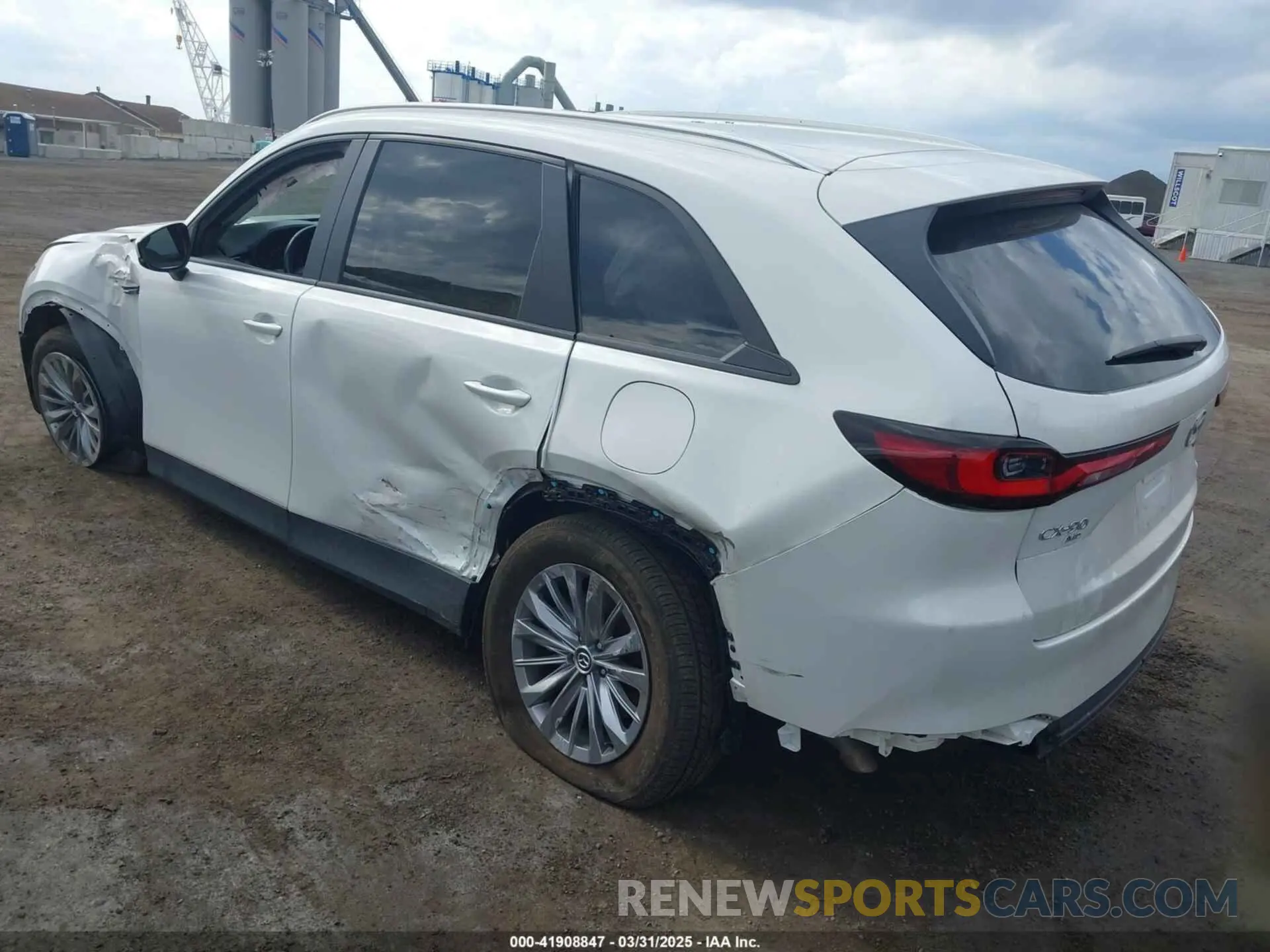 3 Photograph of a damaged car JM3KKAHD8R1126640 MAZDA CX-90 2024