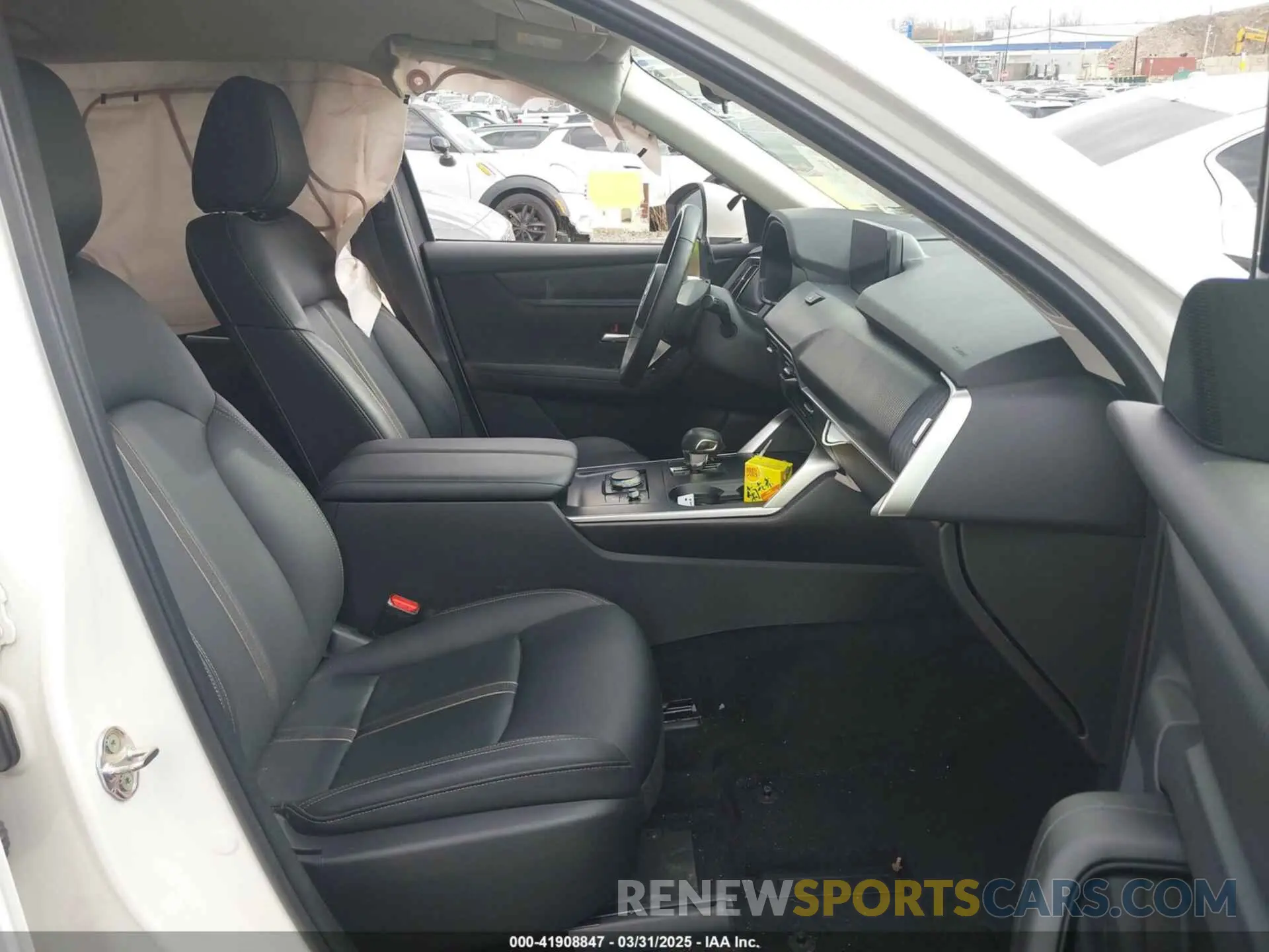 5 Photograph of a damaged car JM3KKAHD8R1126640 MAZDA CX-90 2024