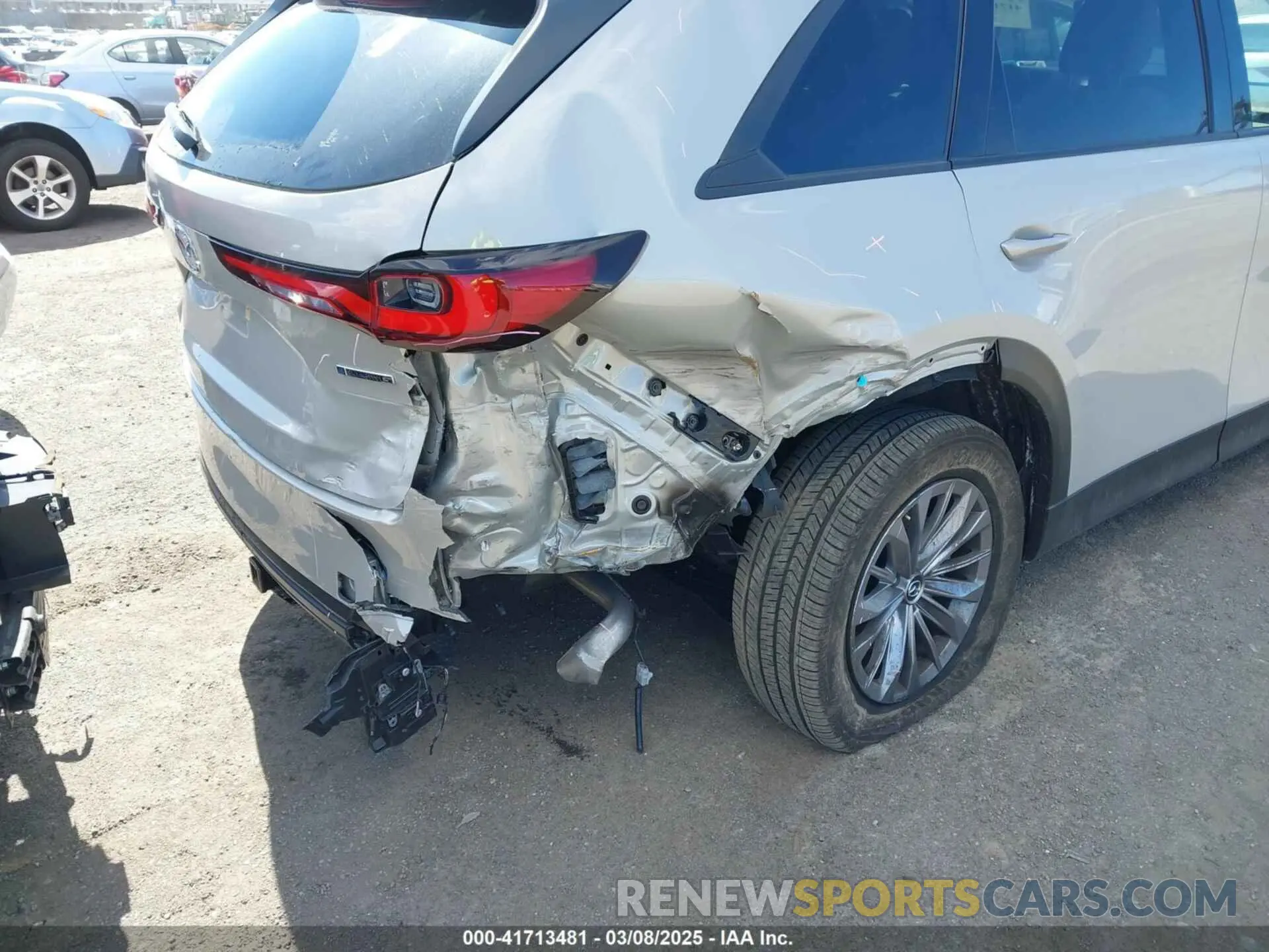 6 Photograph of a damaged car JM3KKBHD0R1154910 MAZDA CX-90 2024