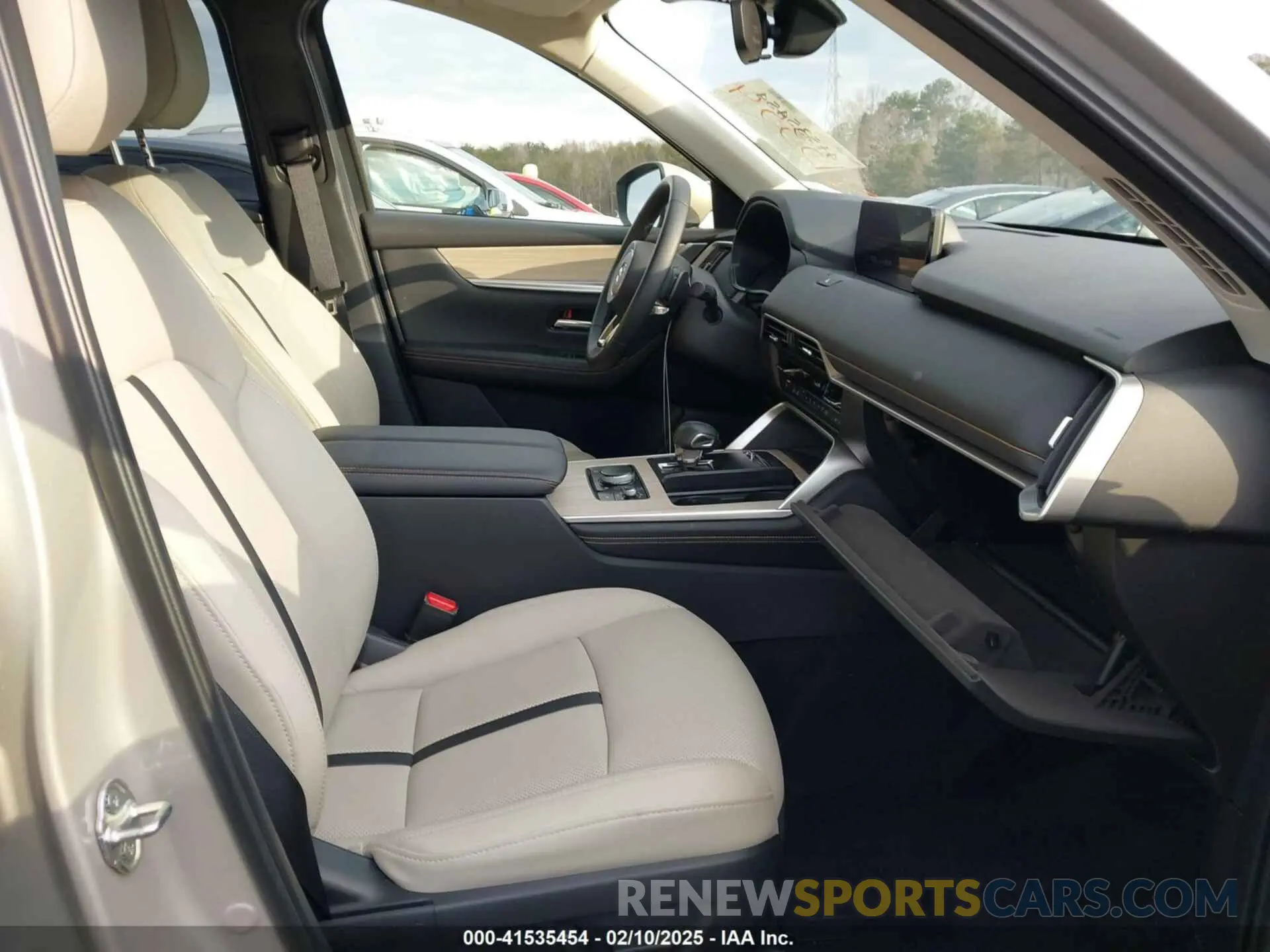 5 Photograph of a damaged car JM3KKBHD2R1149210 MAZDA CX-90 2024