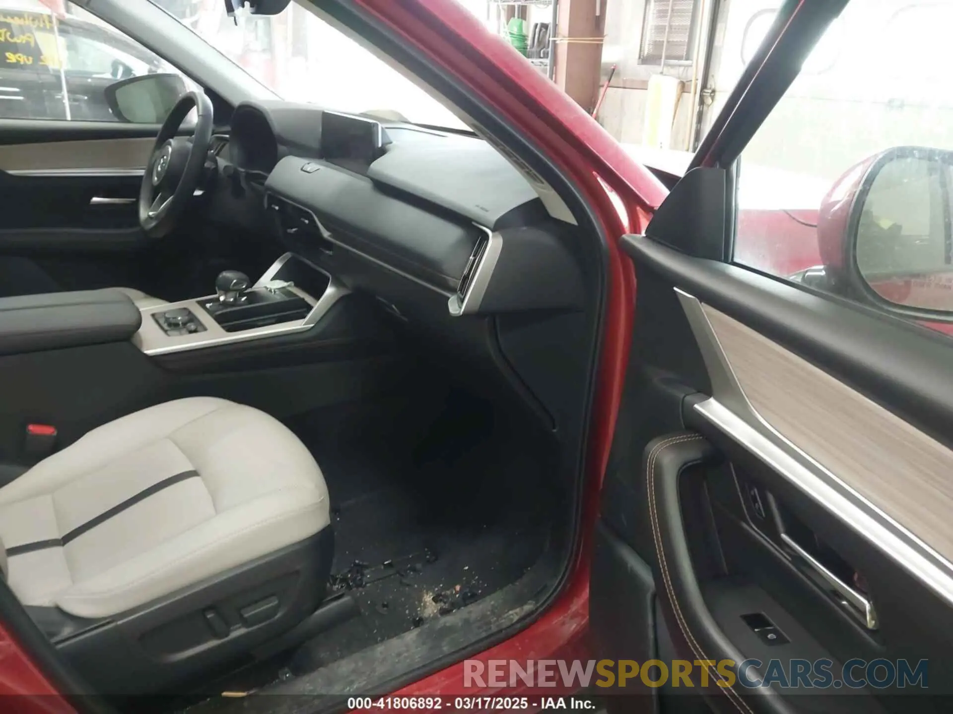 5 Photograph of a damaged car JM3KKBHD2R1174723 MAZDA CX-90 2024