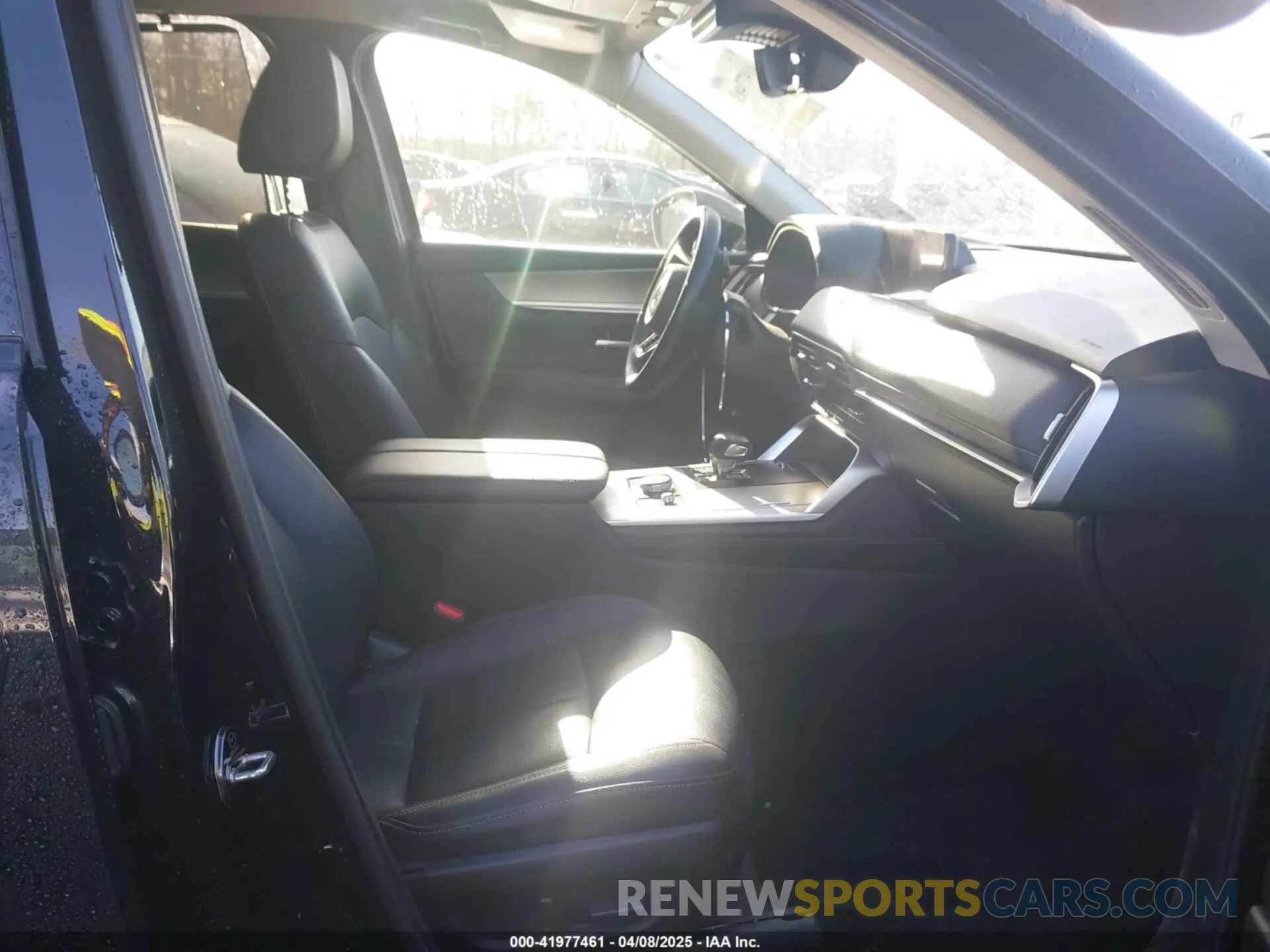 5 Photograph of a damaged car JM3KKBHD7R1119569 MAZDA CX-90 2024