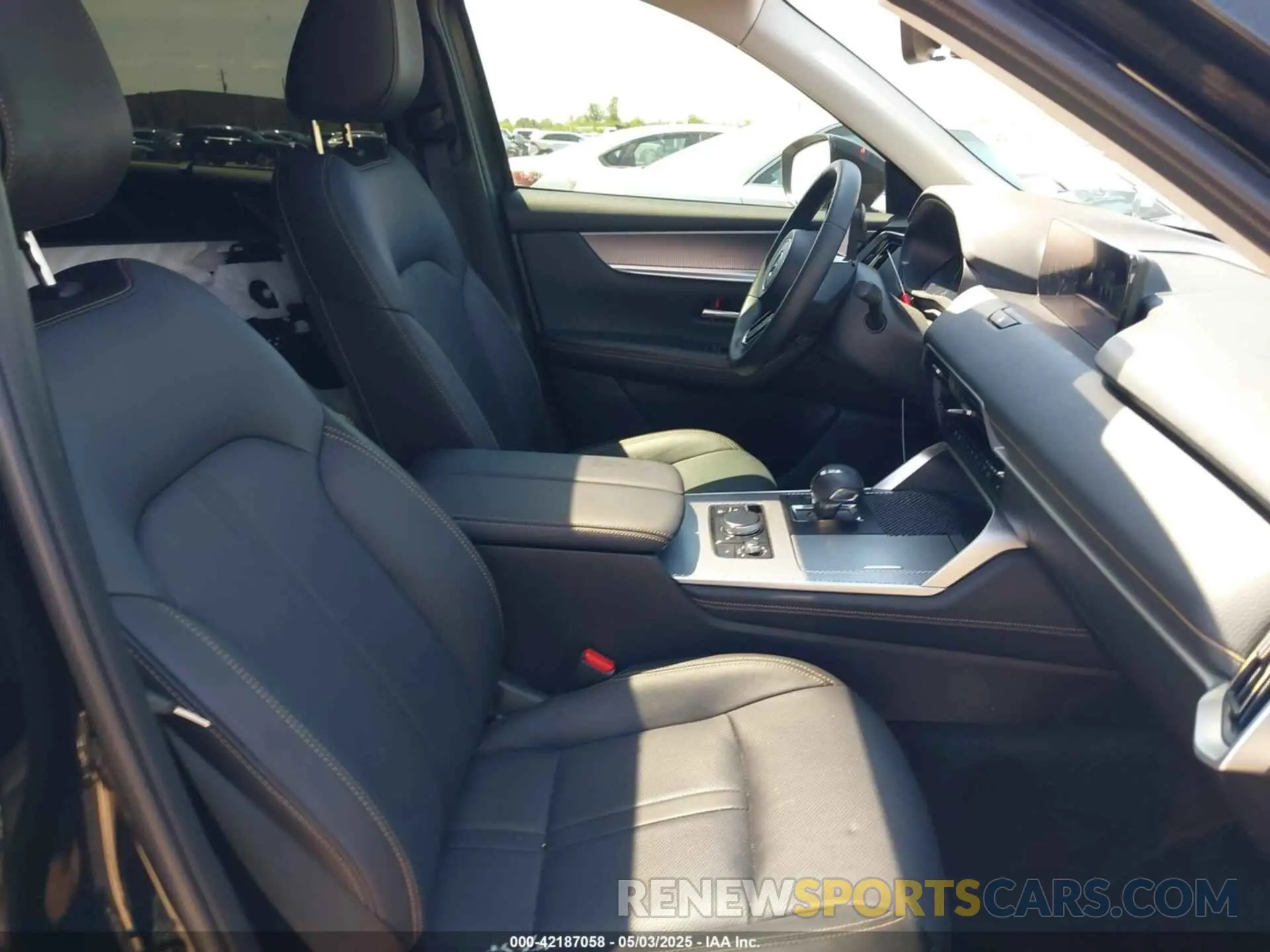 5 Photograph of a damaged car JM3KKBHD8R1170417 MAZDA CX-90 2024