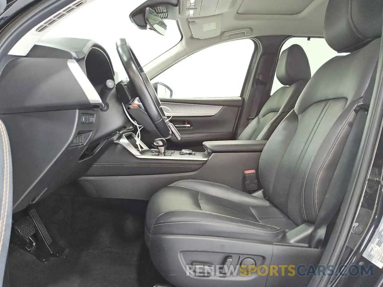 7 Photograph of a damaged car JM3KKBHD9R1133425 MAZDA CX-90 2024