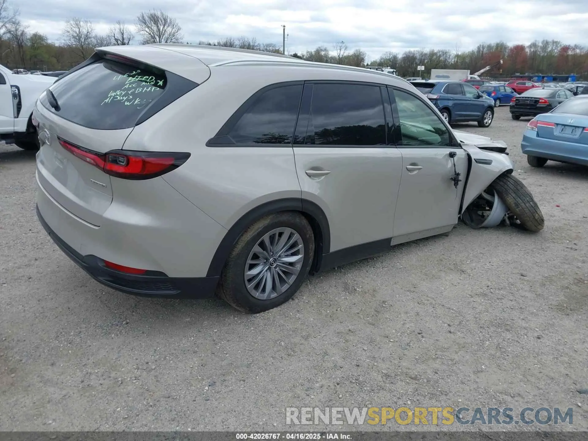 4 Photograph of a damaged car JM3KKCHD0R1105454 MAZDA CX-90 2024