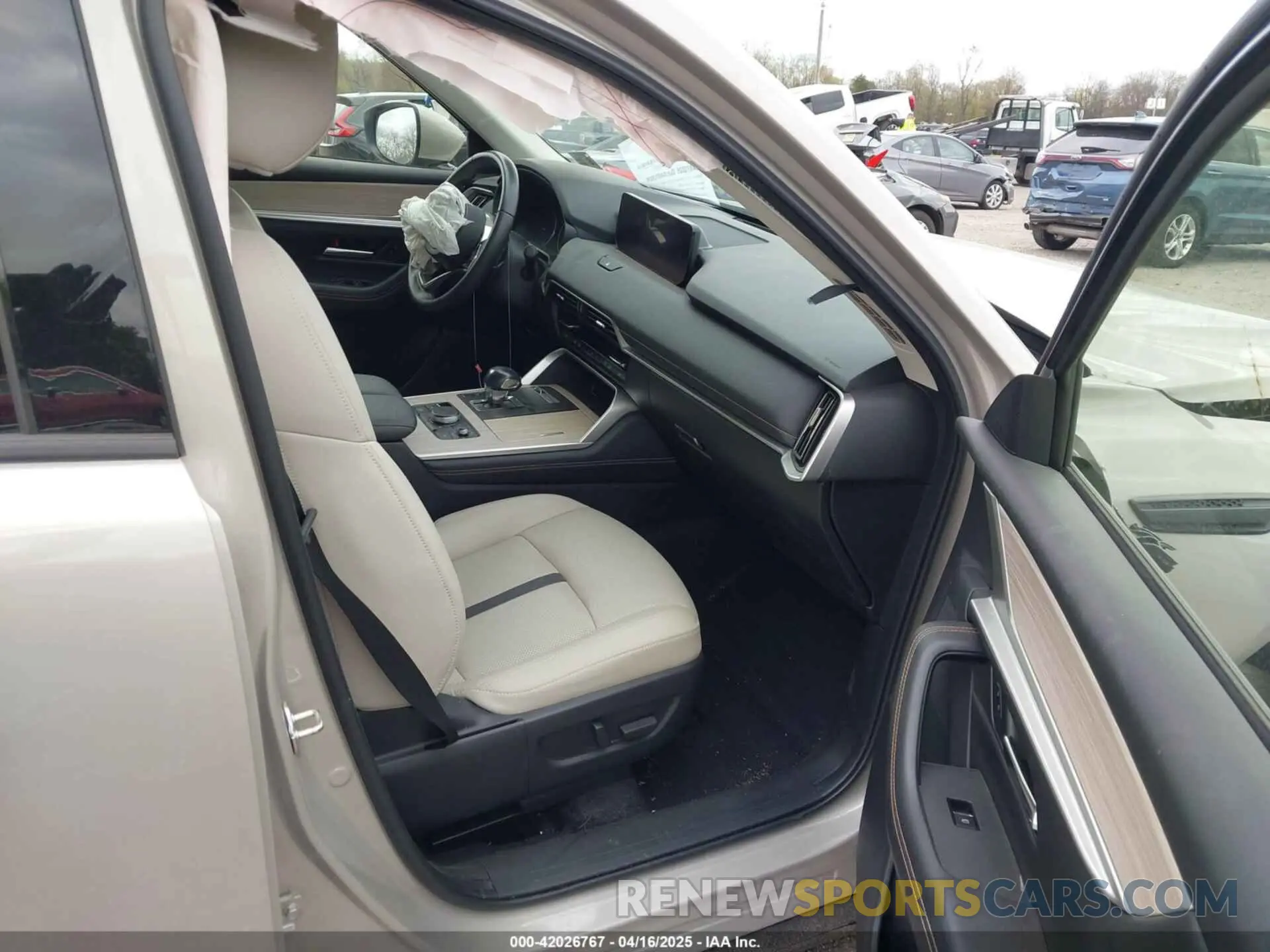 5 Photograph of a damaged car JM3KKCHD0R1105454 MAZDA CX-90 2024