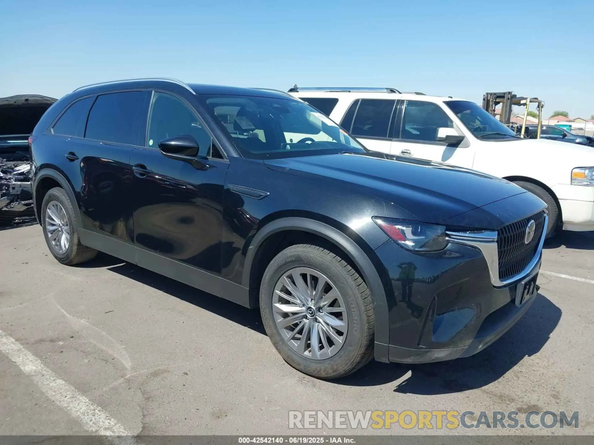 1 Photograph of a damaged car JM3KKCHD1R1118780 MAZDA CX-90 2024