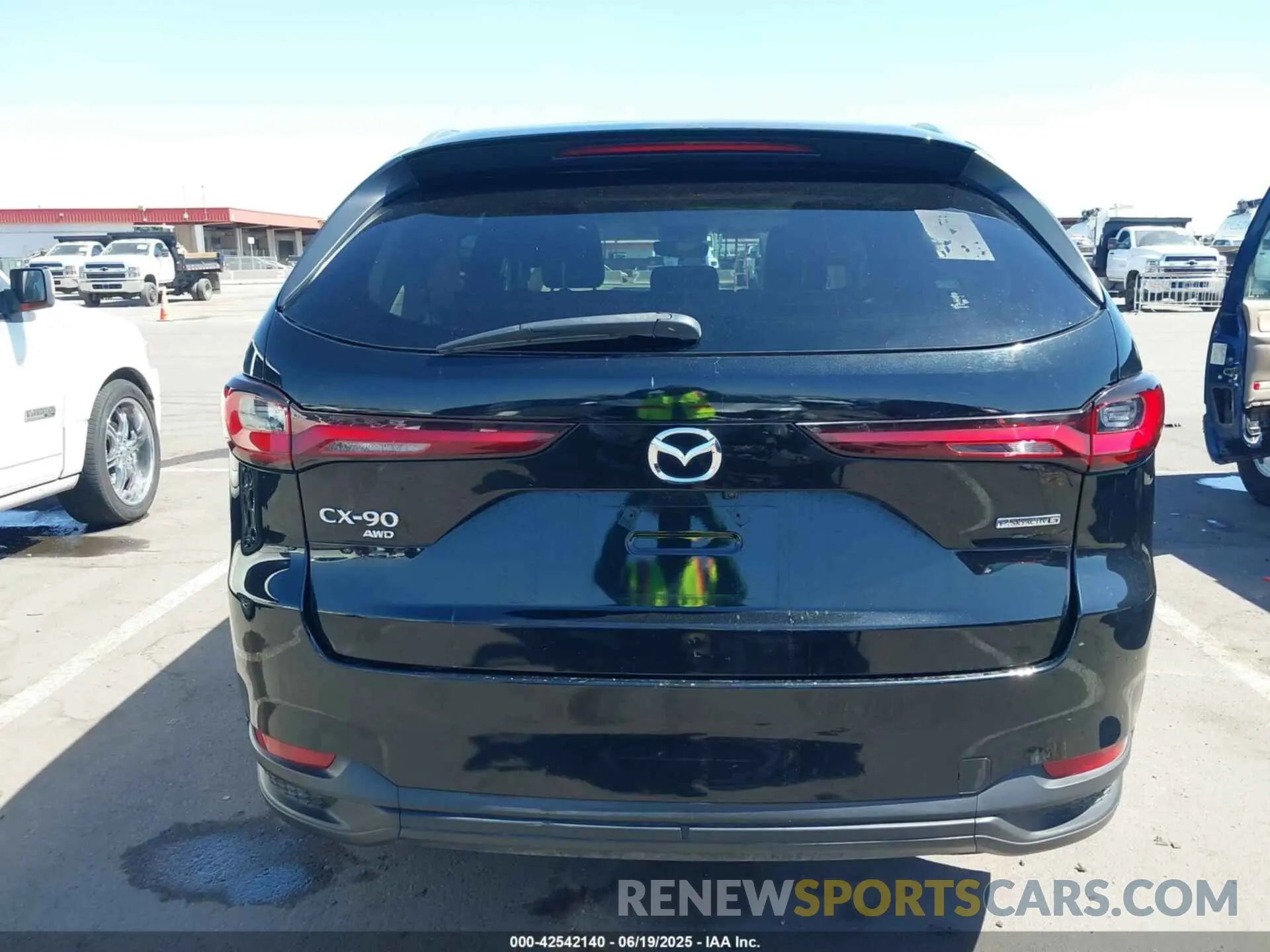 16 Photograph of a damaged car JM3KKCHD1R1118780 MAZDA CX-90 2024