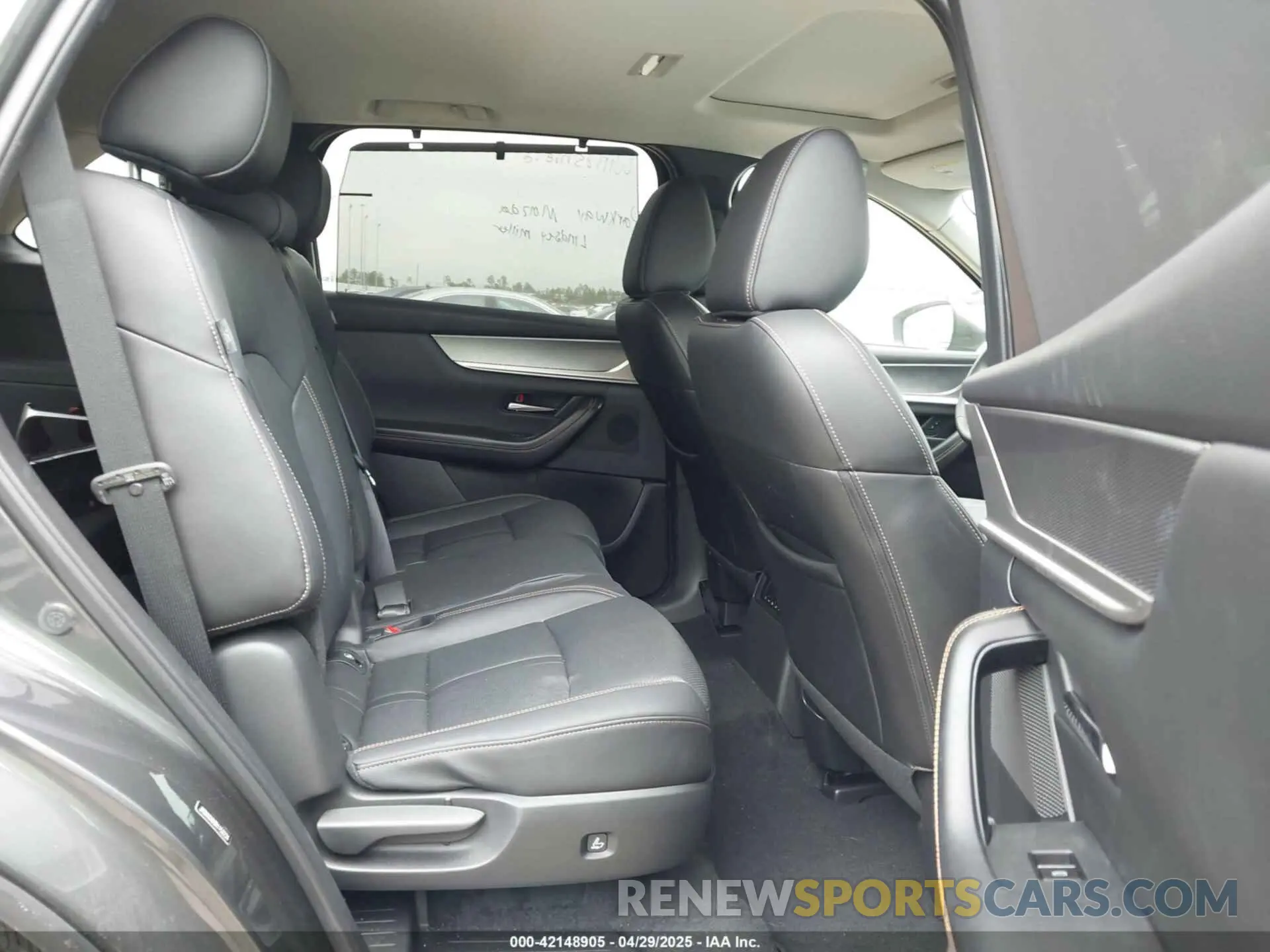 8 Photograph of a damaged car JM3KKCHD3R1153224 MAZDA CX-90 2024