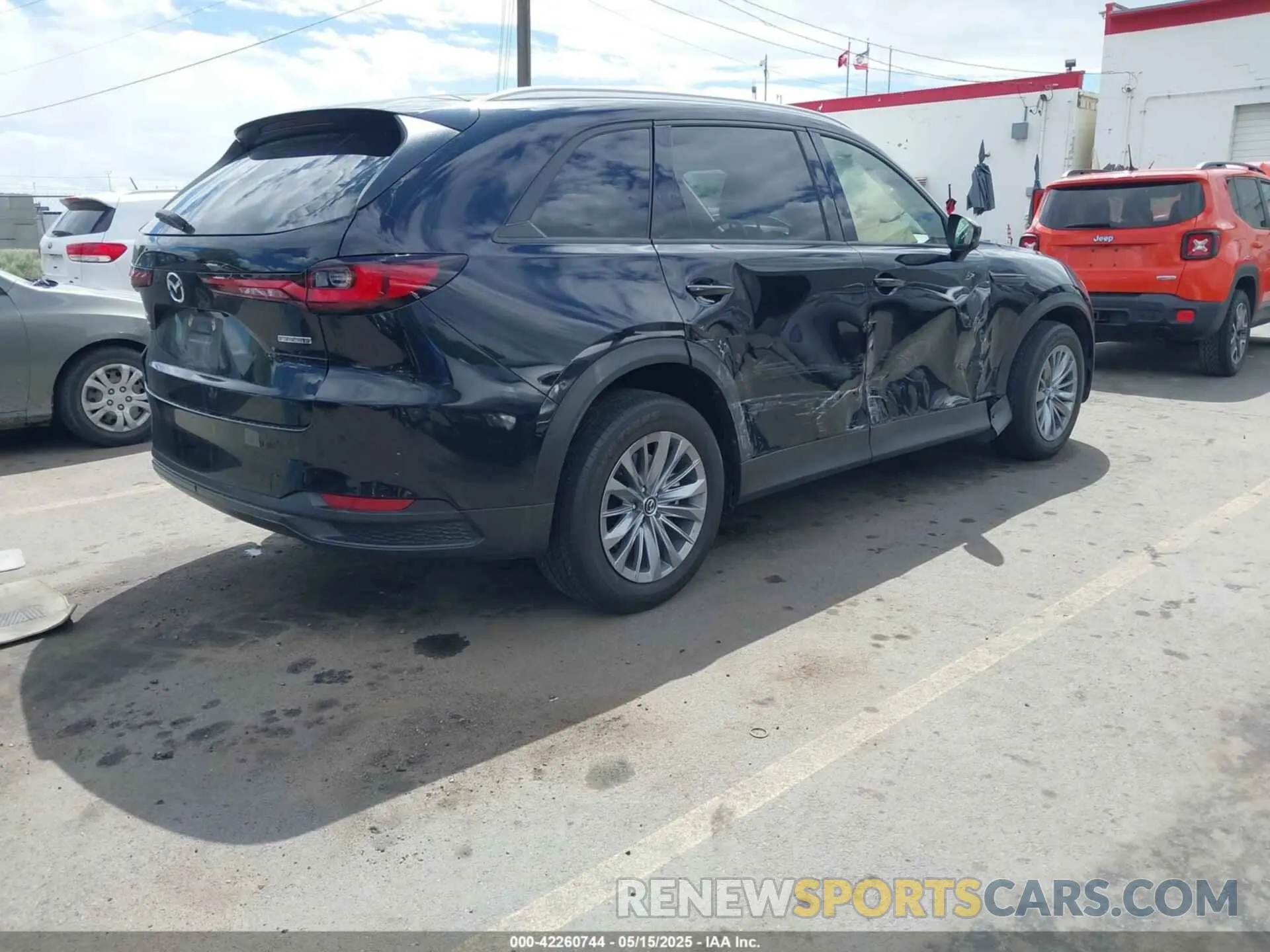 4 Photograph of a damaged car JM3KKCHD8R1112555 MAZDA CX-90 2024
