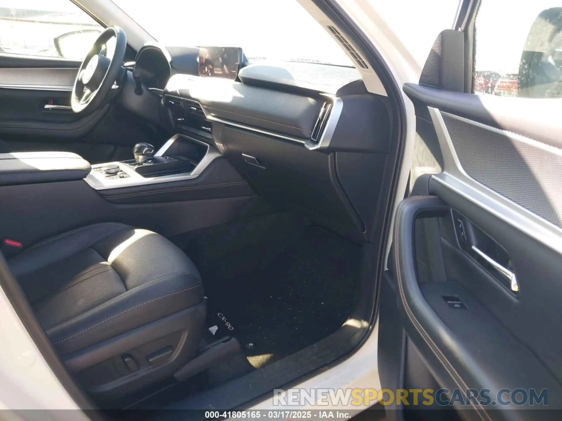 5 Photograph of a damaged car JM3KKCHD9R1154958 MAZDA CX-90 2024