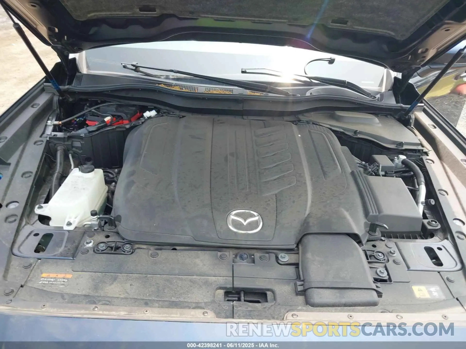 10 Photograph of a damaged car JM3KKCHDXR1148716 MAZDA CX-90 2024