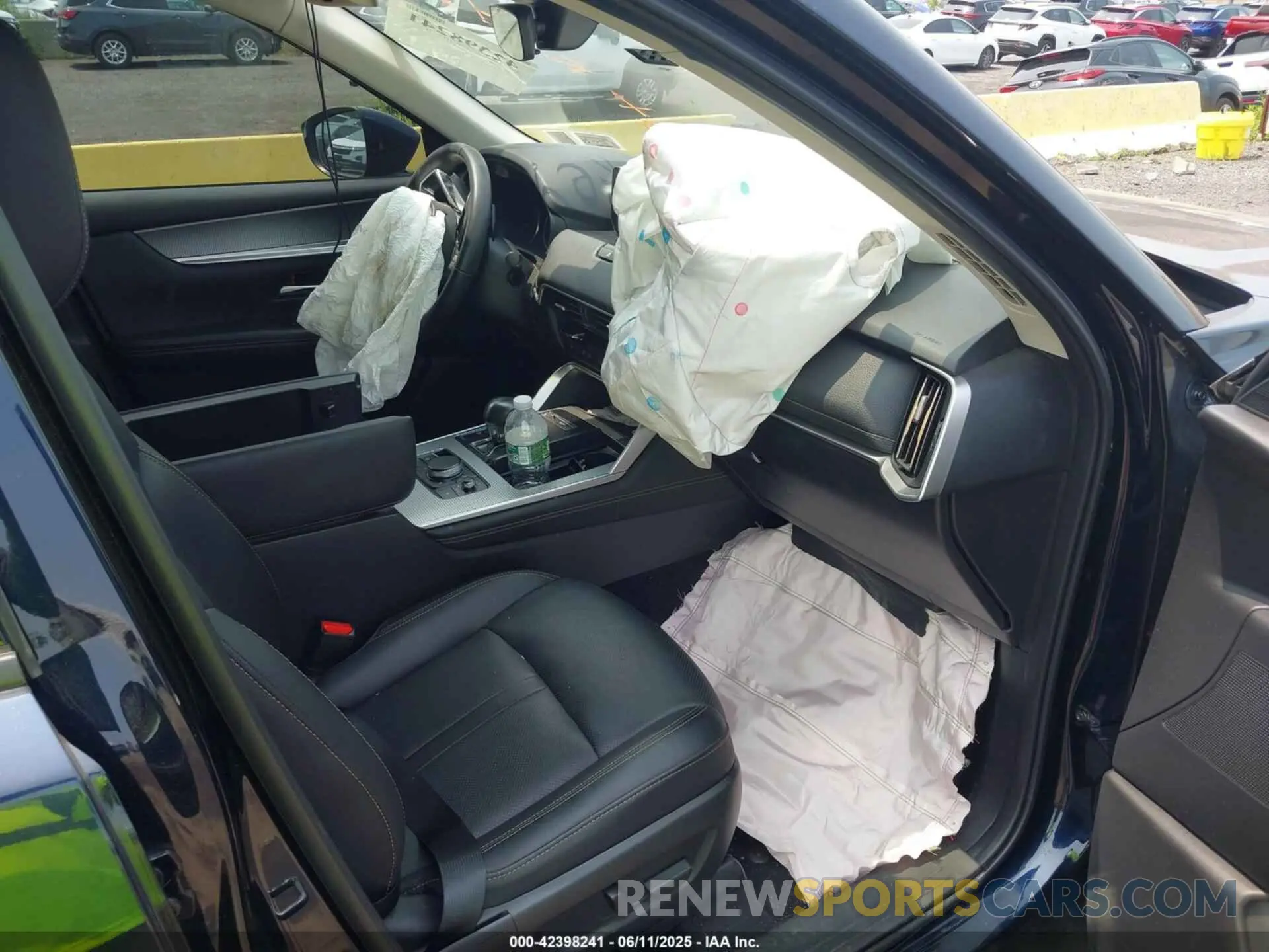 5 Photograph of a damaged car JM3KKCHDXR1148716 MAZDA CX-90 2024