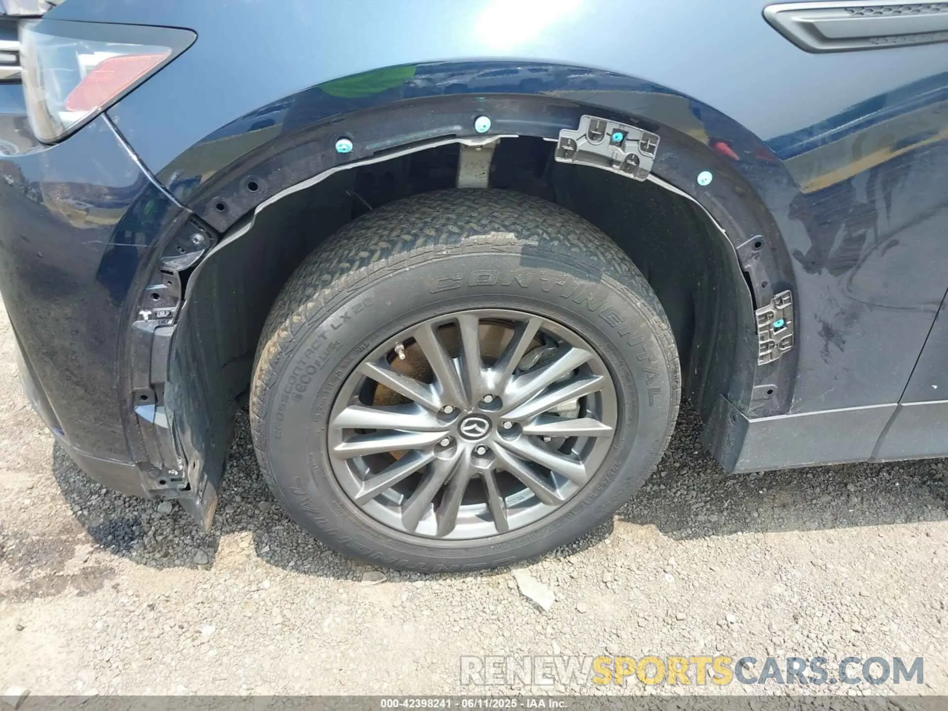 6 Photograph of a damaged car JM3KKCHDXR1148716 MAZDA CX-90 2024