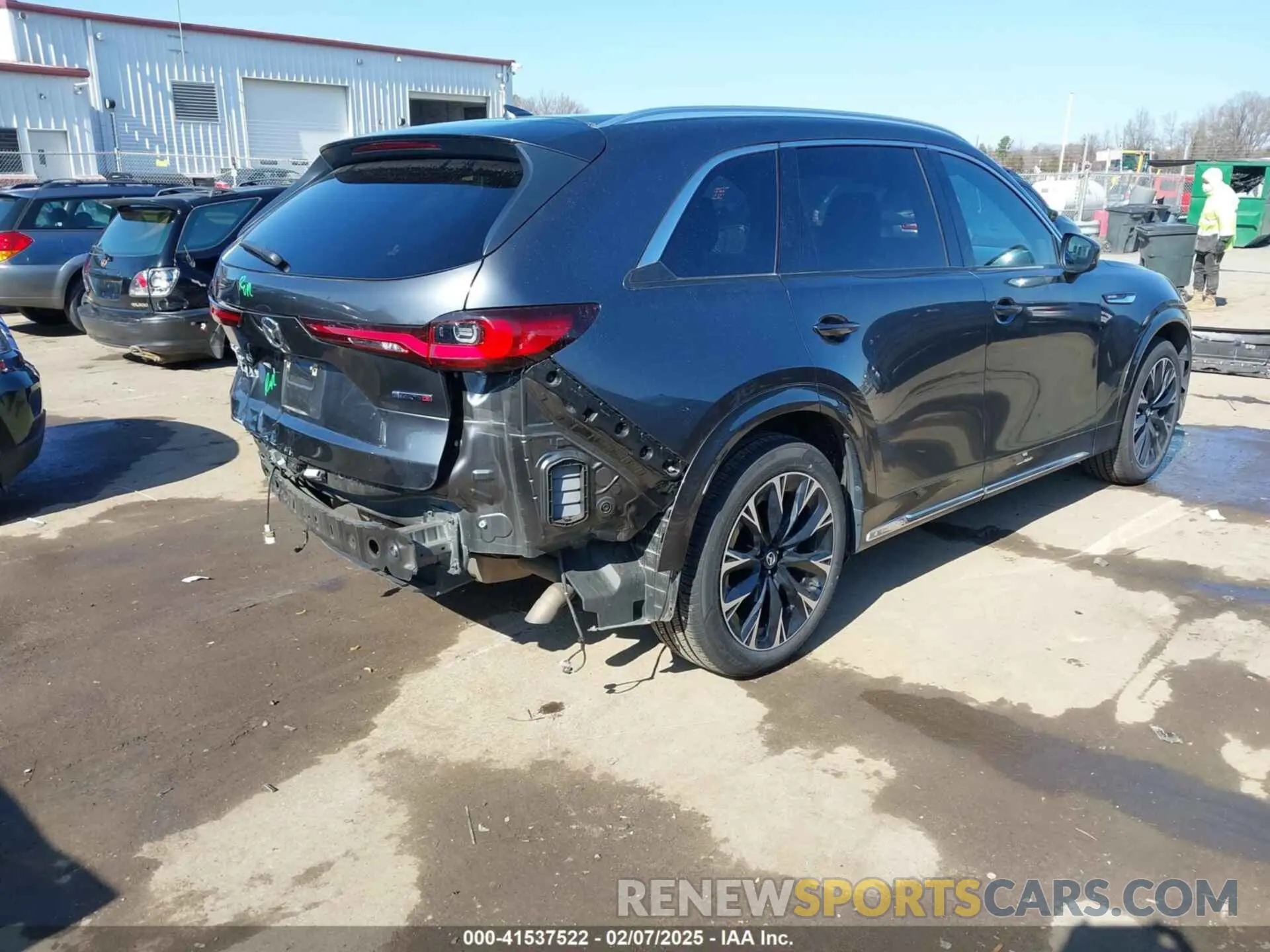 4 Photograph of a damaged car JM3KKDHC8R1112049 MAZDA CX-90 2024